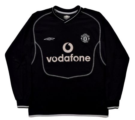 2000-02 MANCHESTER UNITED SHIRT SIZE 6-7 YEARS