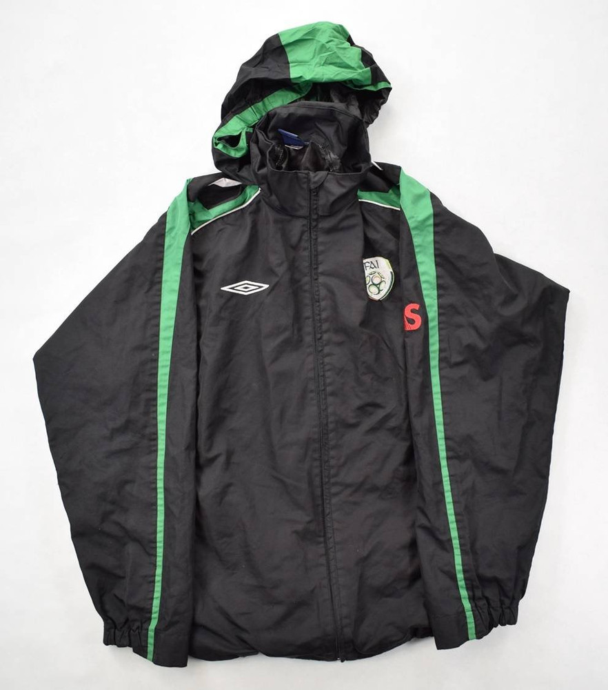 IRELAND JACKET L Football / Soccer \ International Teams \ Europe
