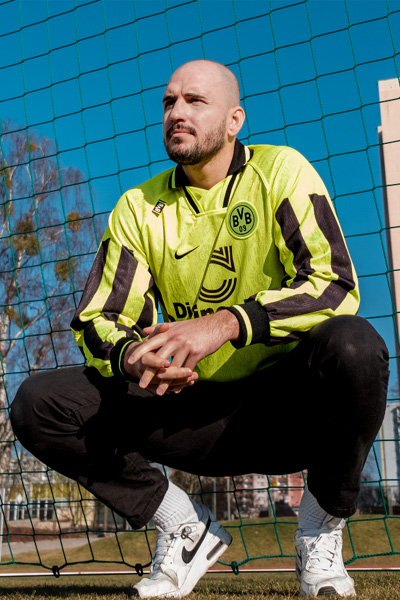 TOP GERMAN CLUBS# Over 8000 shirts of#dark