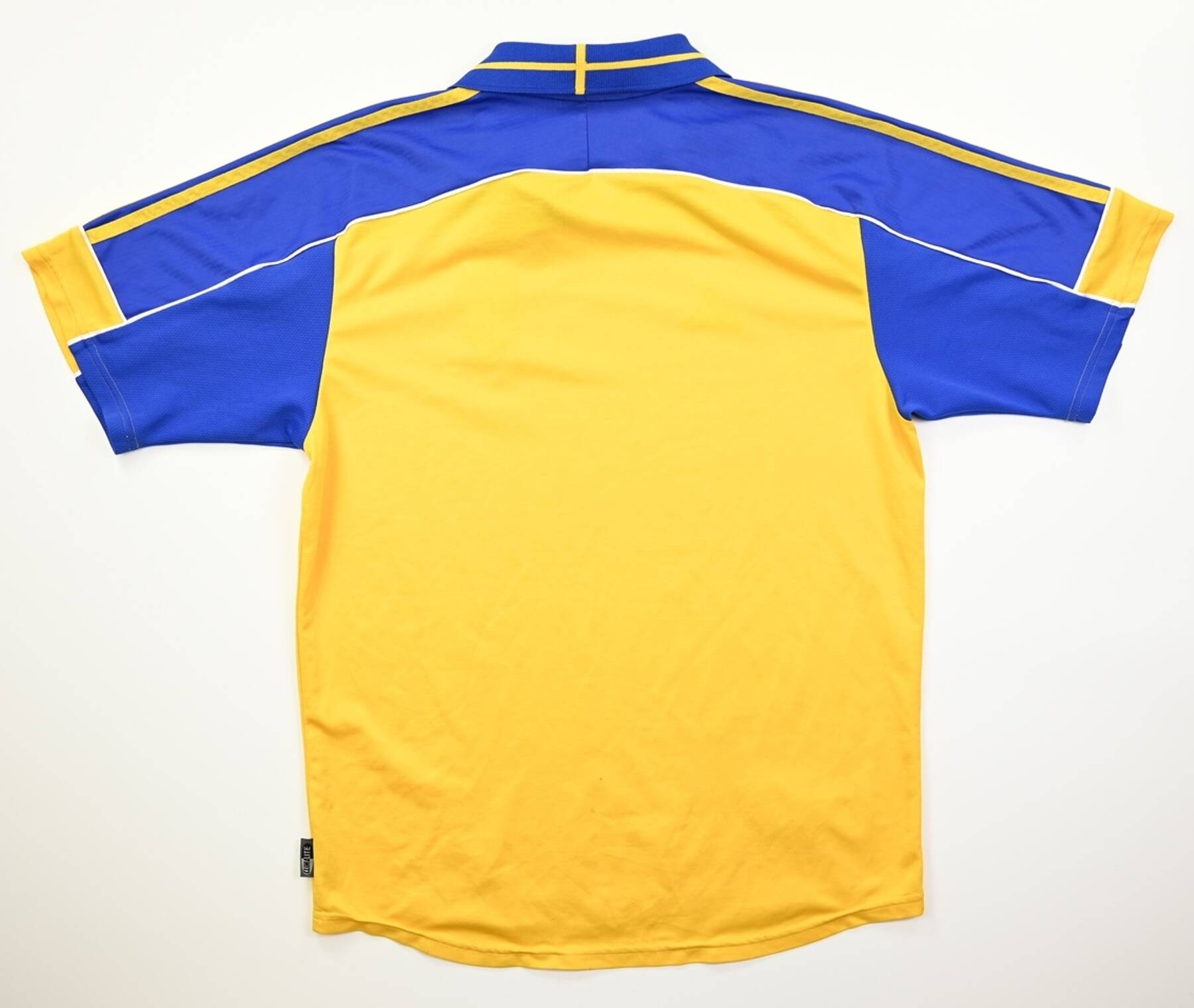 2000-02 SWEDEN SHIRT L Football / Soccer \ International Teams \ Europe ...