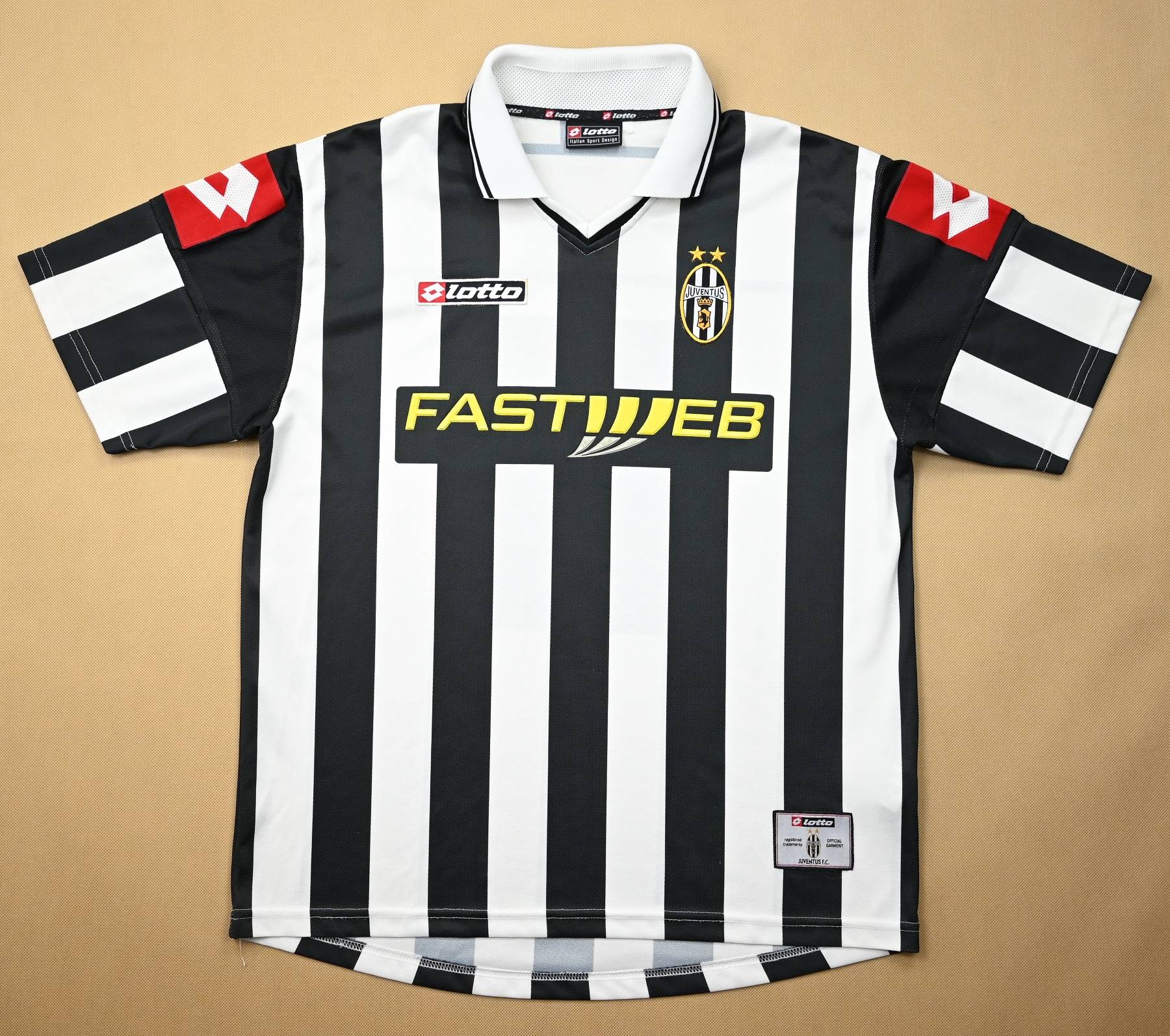 2001-02 JUVENTUS SHIRT L Football / Soccer \ European Clubs \ Italian ...