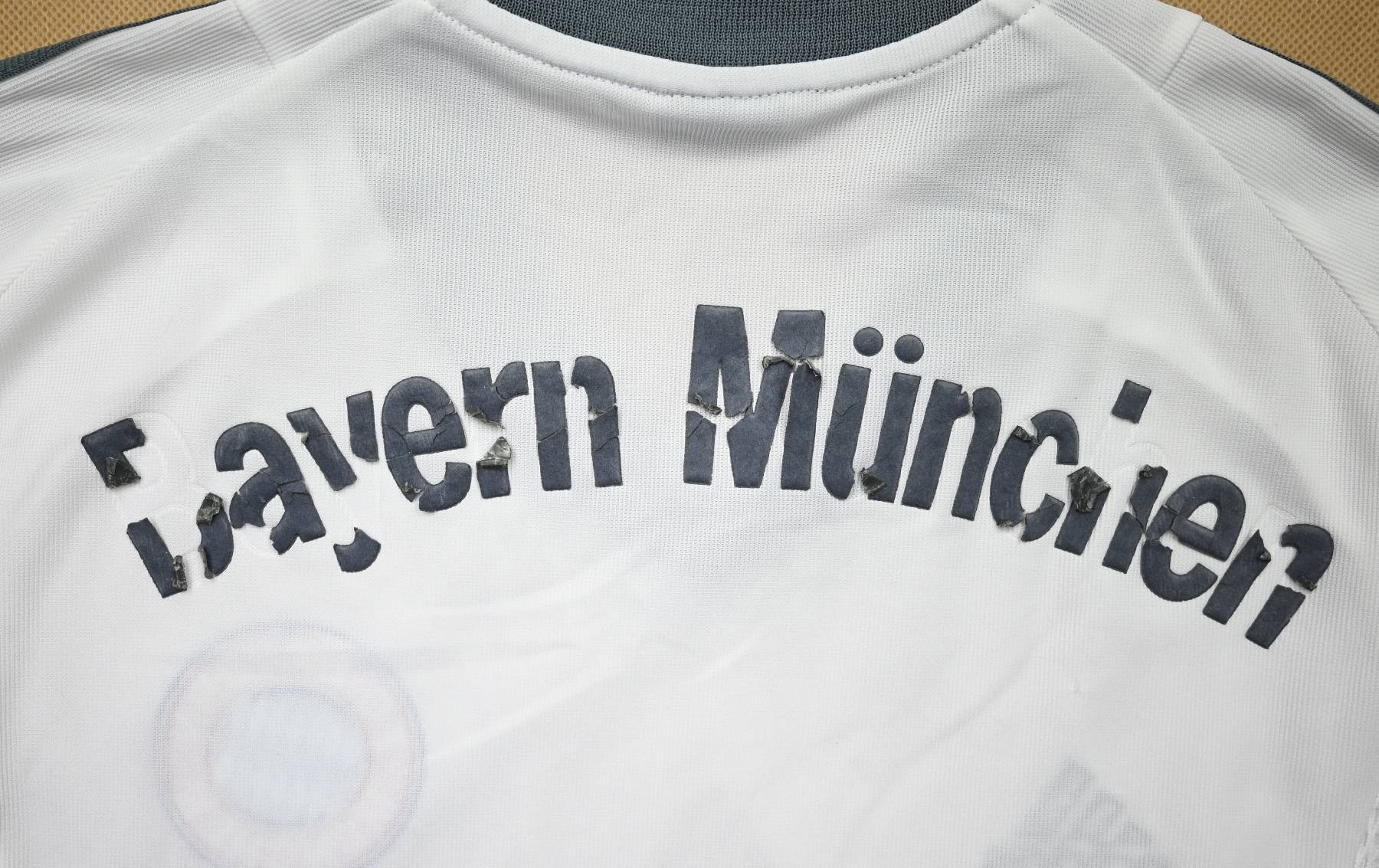 200203 BAYERN MUNICH SHIRT XL Football / Soccer \ German Clubs