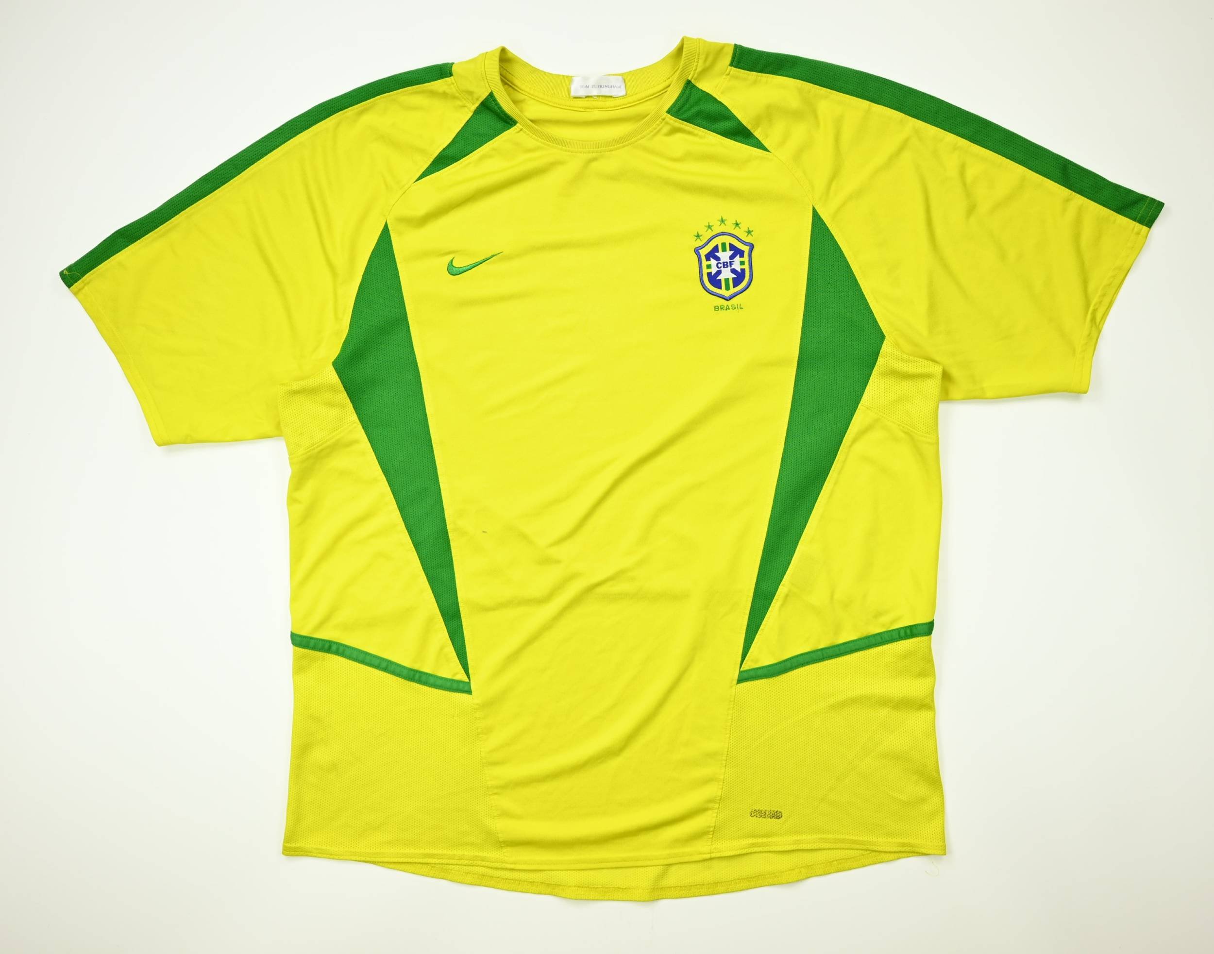 2002-04 Brazil Shirt L Football   Soccer \ International Teams \ North 