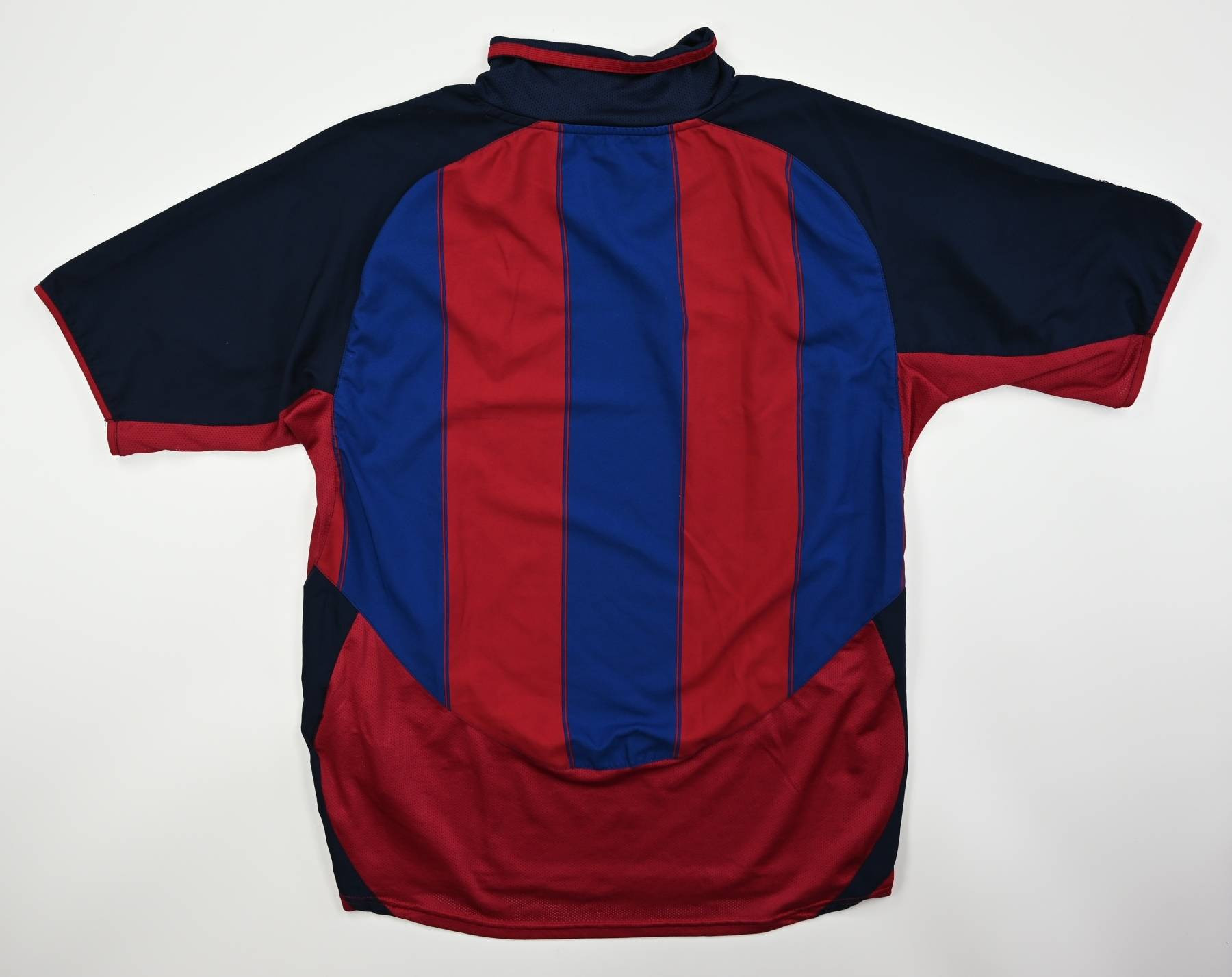 200304 FC BARCELONA SHIRT L Football / Soccer \ European Clubs