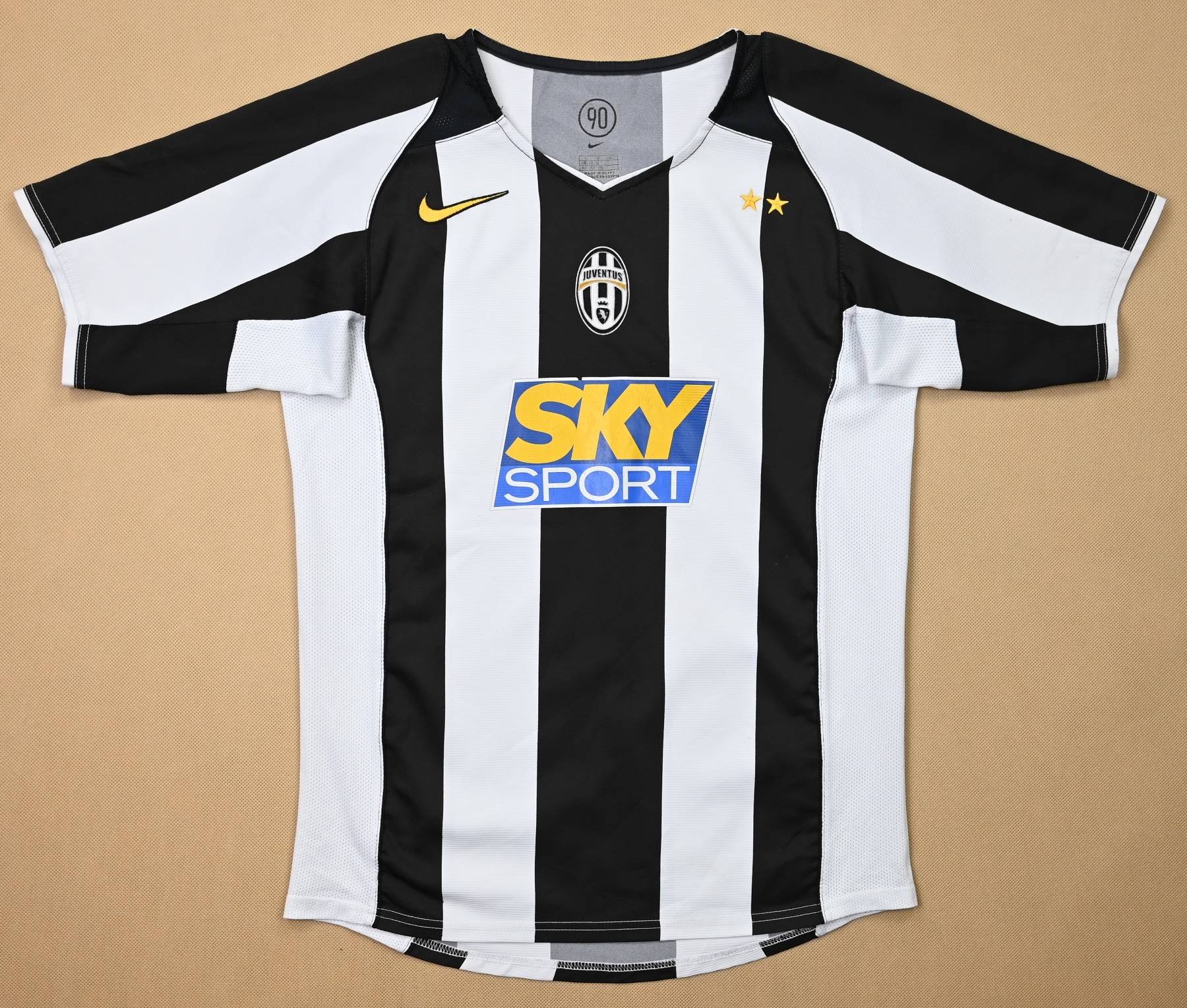 juventus kit 2004