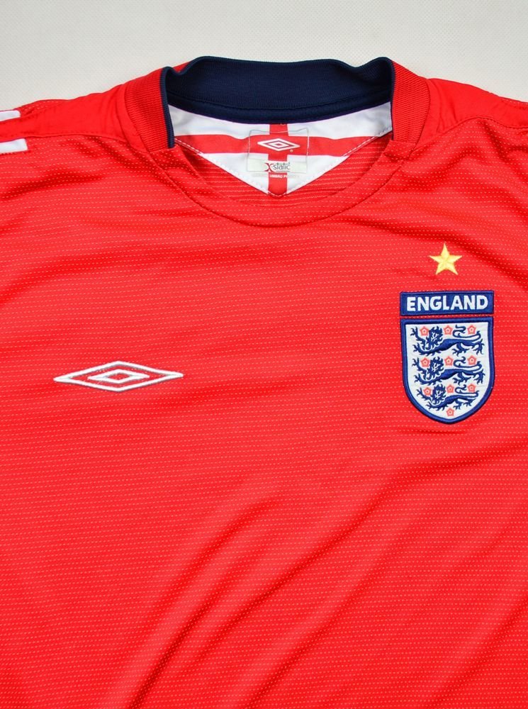 2004-06 ENGLAND SHIRT M Football / Soccer \ International ...