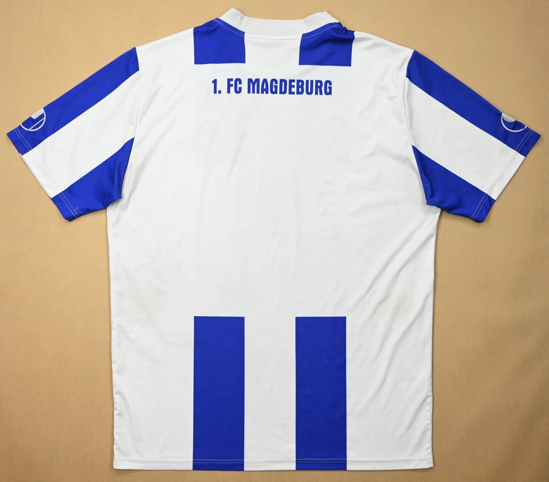 2009-10 FC MAGDEBURG SHIRT XL Football / Soccer \ German Clubs \ Other ...