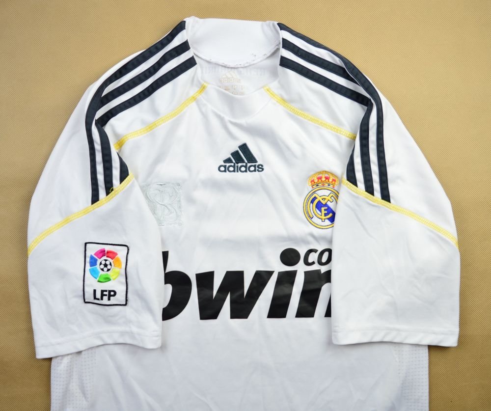 2009-10 REAL MADRID SHIRT S Football / Soccer \ European Clubs ...