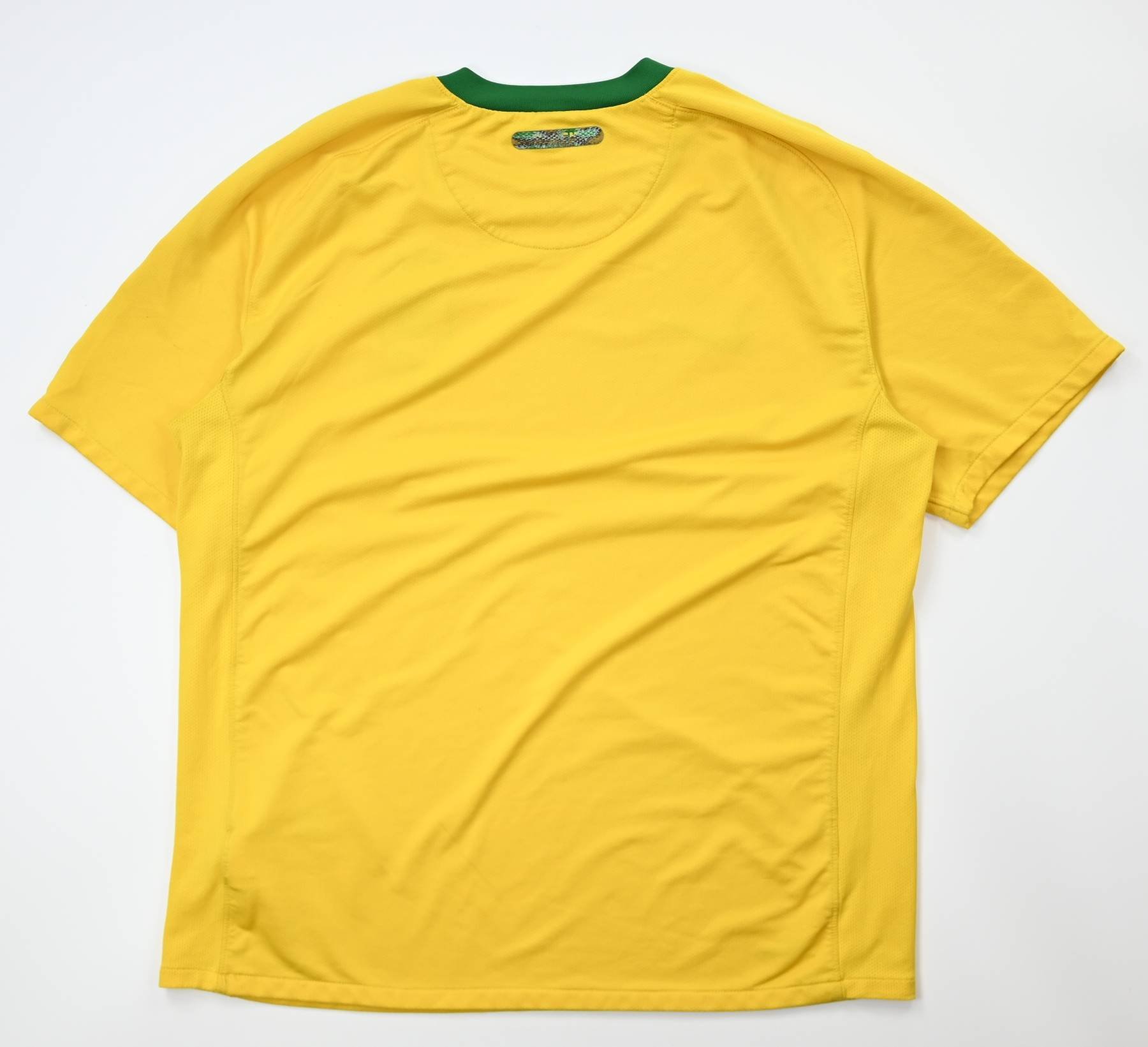 2010-11 BRAZIL SHIRT L Football / Soccer \ International Teams \ North ...