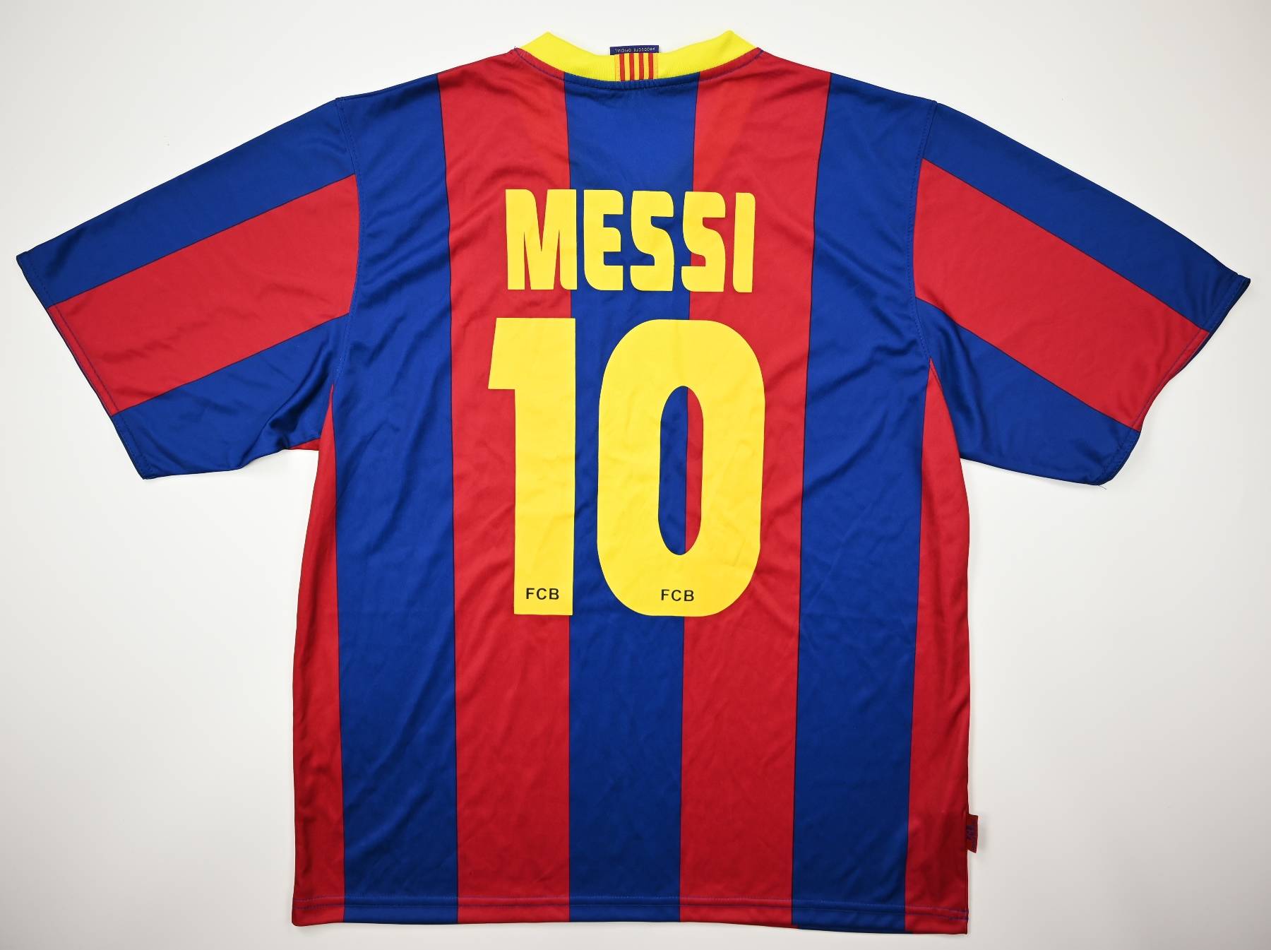 Lionel Messi signed 2010/11 Barcelona shirt — JustCollecting