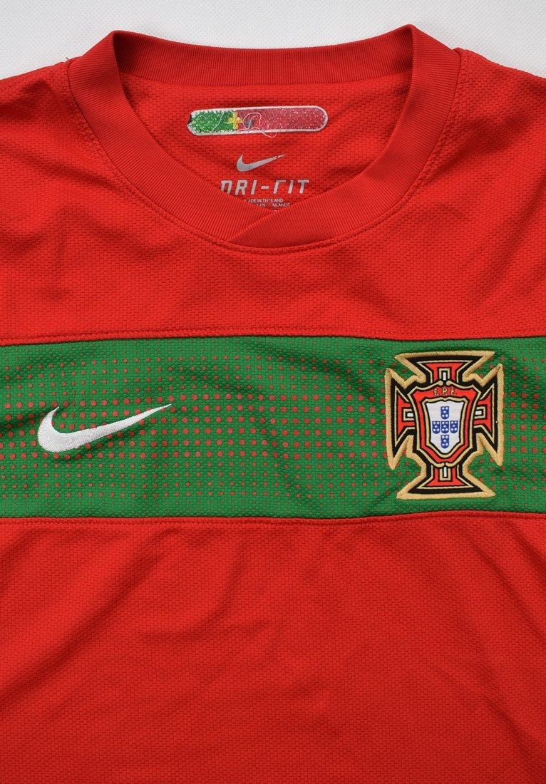 2010-11 PORTUGAL SHIRT S Football / Soccer \ International Teams ...