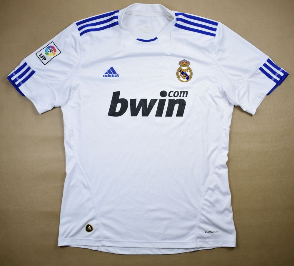 2010-11 REAL MADRID SHIRT L Football / Soccer \ European Clubs ...