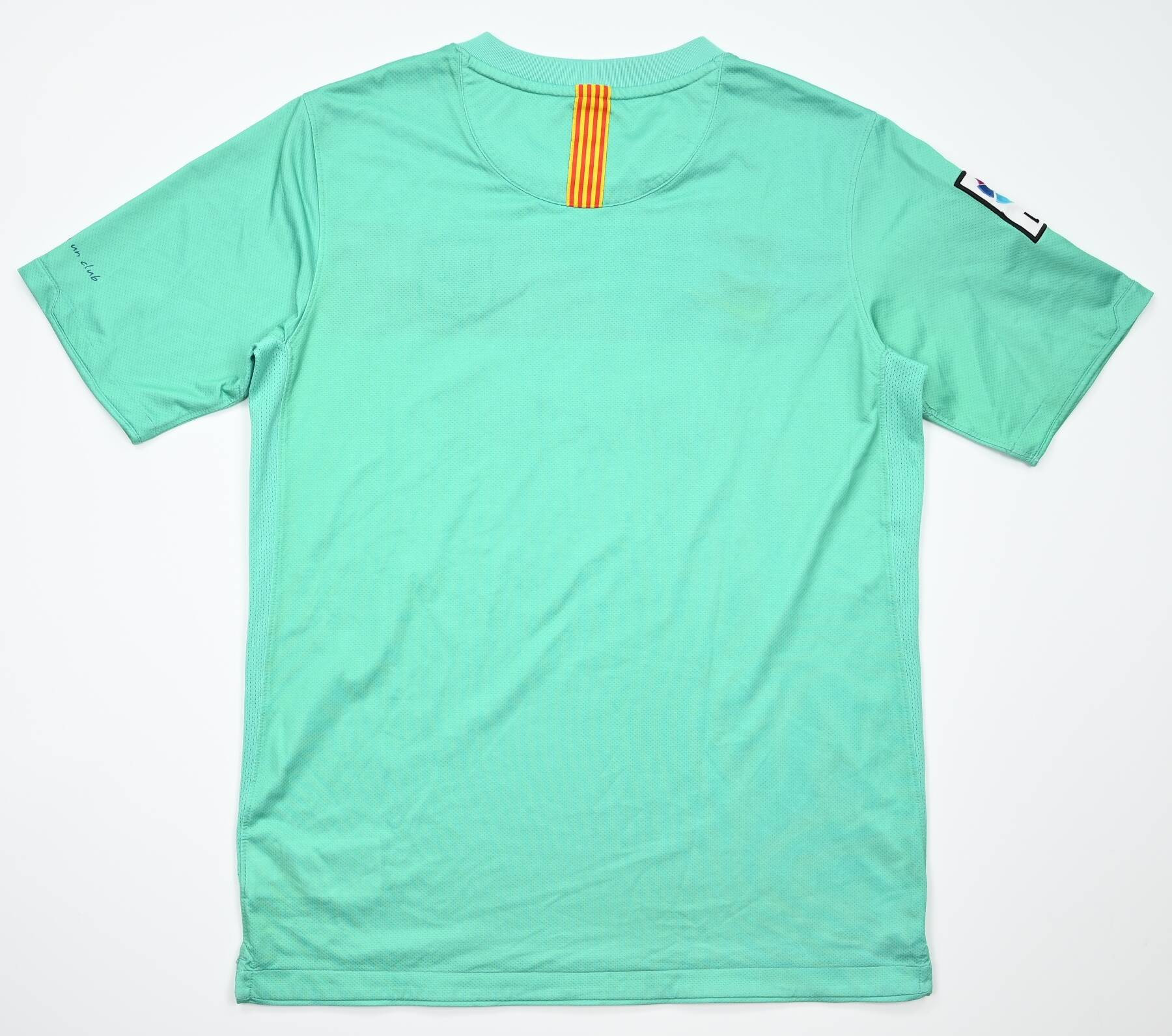 201012 FC BARCELONA SHIRT XL.BOYS Football / Soccer \ European Clubs