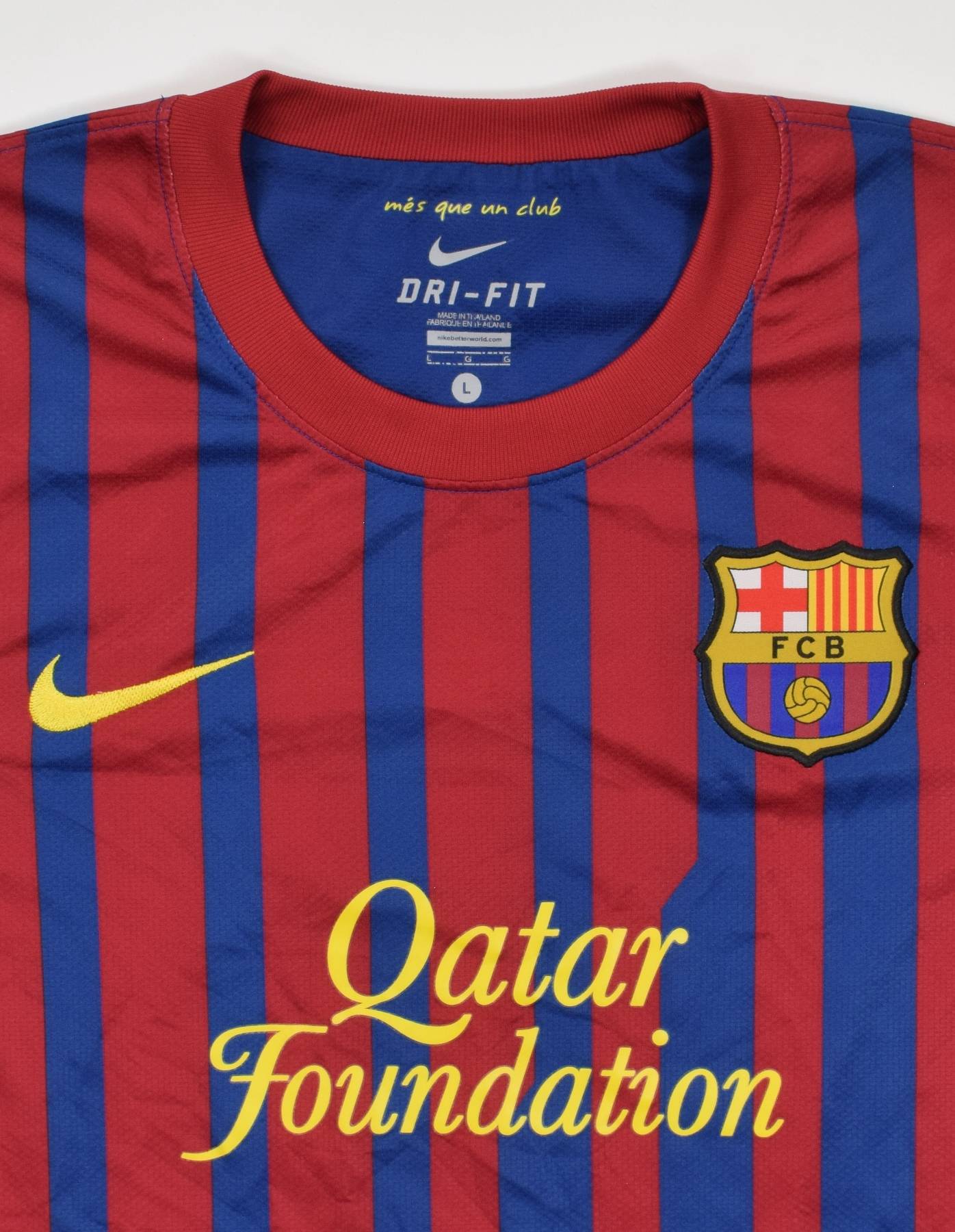 David Villa's Barcelona Match Shirt, UCL 2011/12 - CharityStars