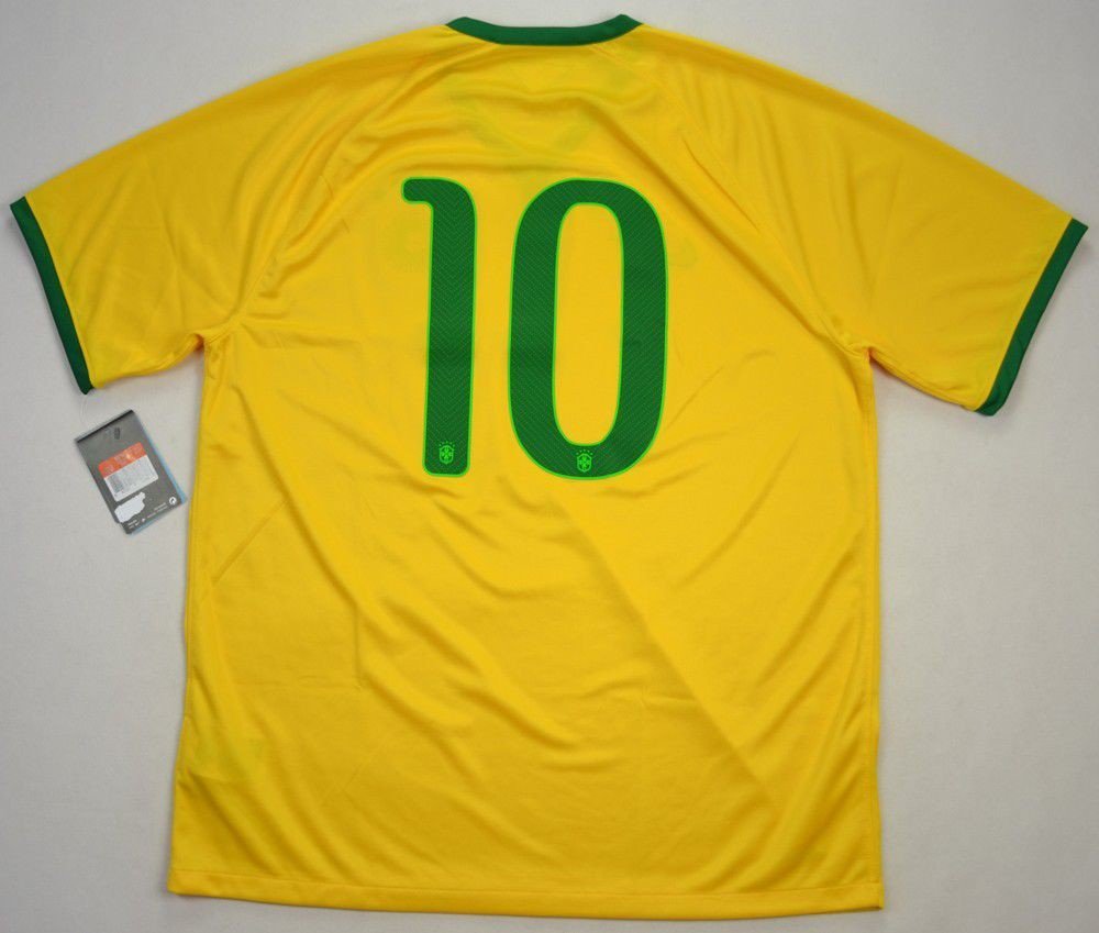 2014-15 BRAZIL SHIRT L Football / Soccer \ International Teams \ North ...