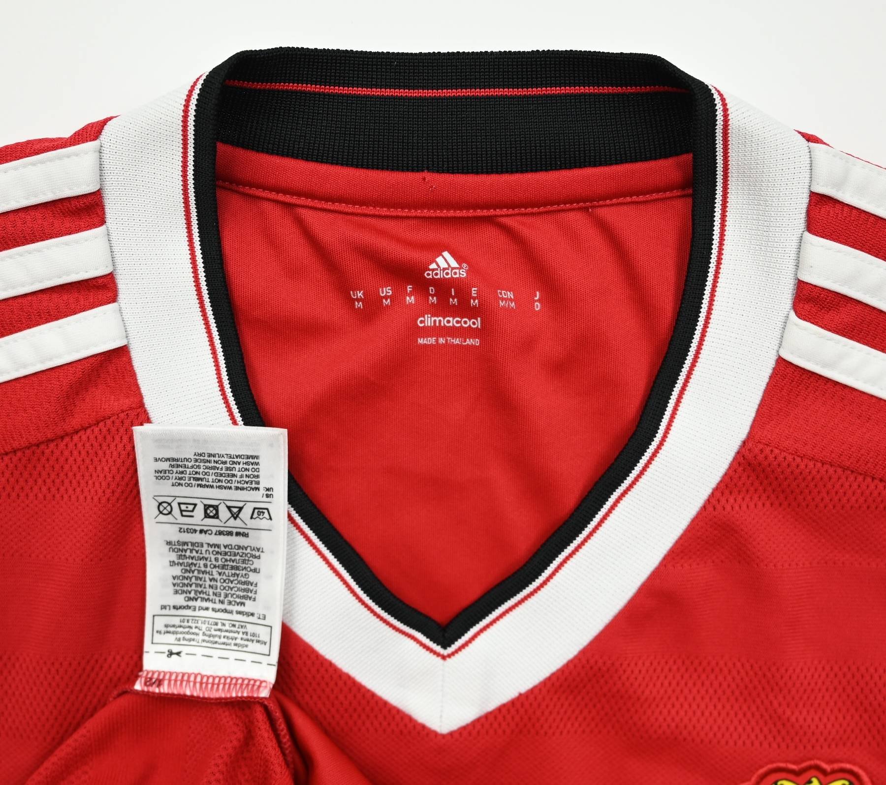 2015-16 MANCHESTER UNITED SHIRT M Football / Soccer \ Premier League ...