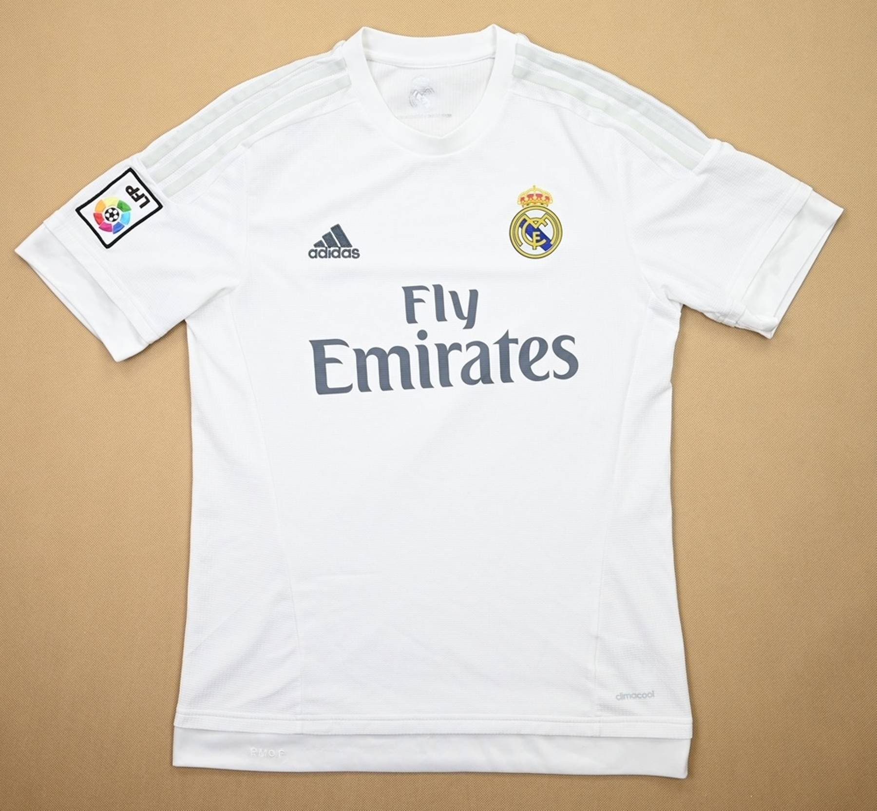 2015-16 Real Madrid Shirt M Football   Soccer \ European Clubs 