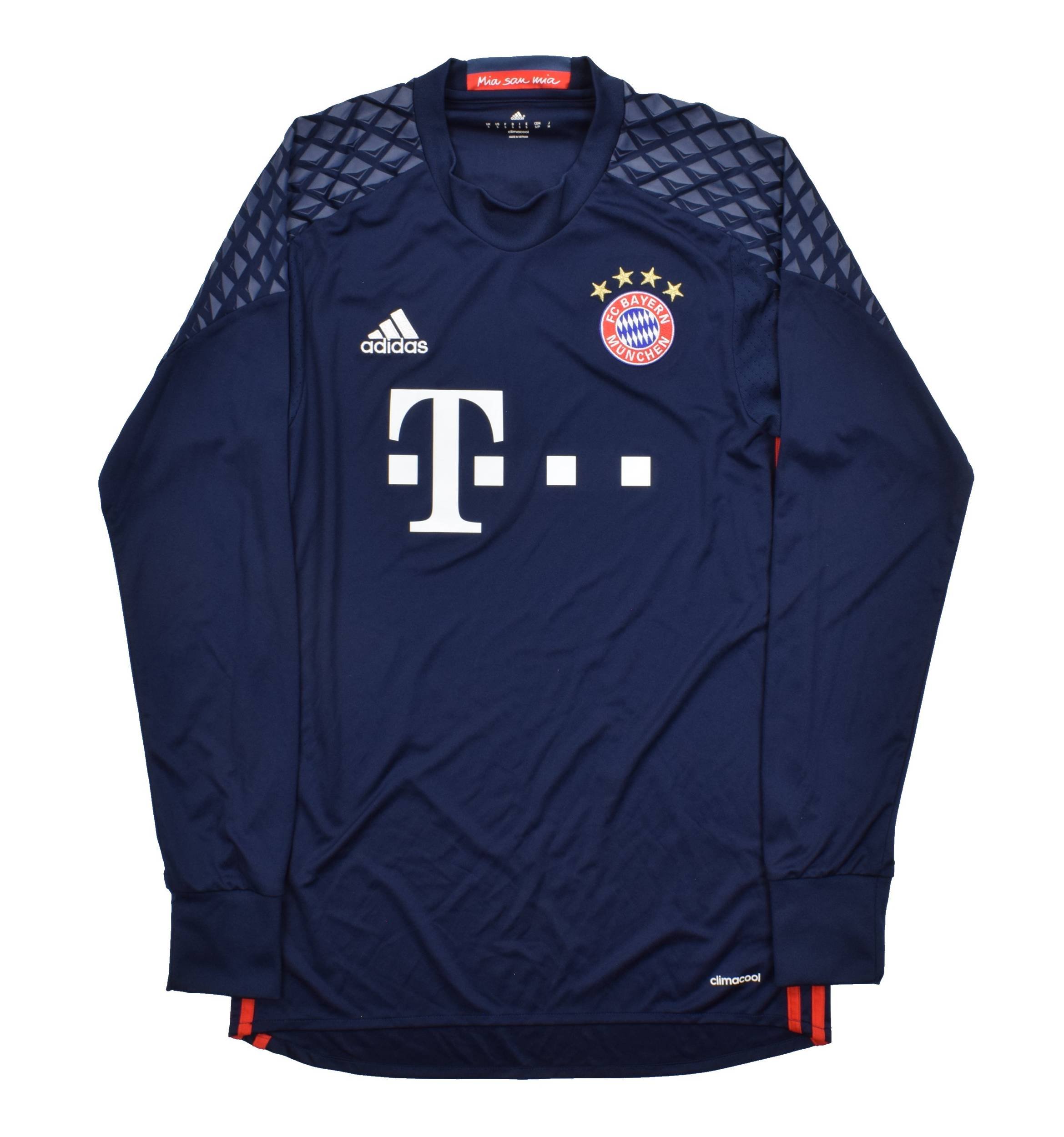 2016-17 BAYERN MUNCHEN SHIRT S Football / Soccer \ German Clubs ...