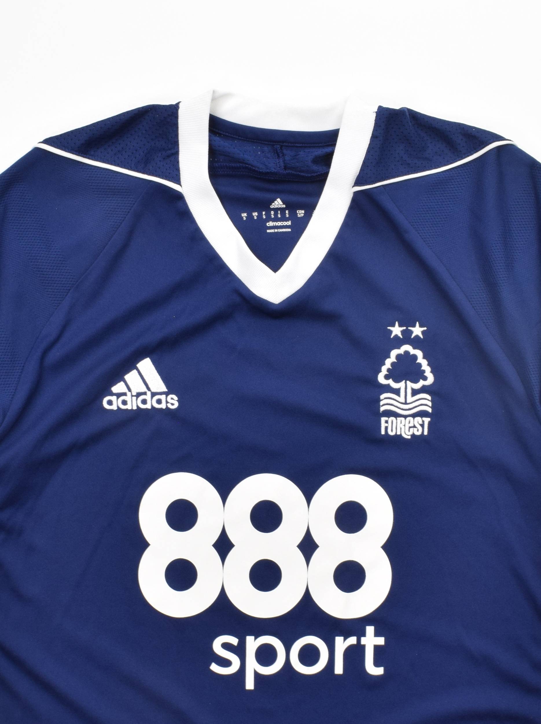 Nottingham Forest Home football shirt 2017 - 2018. Sponsored by 888Sport