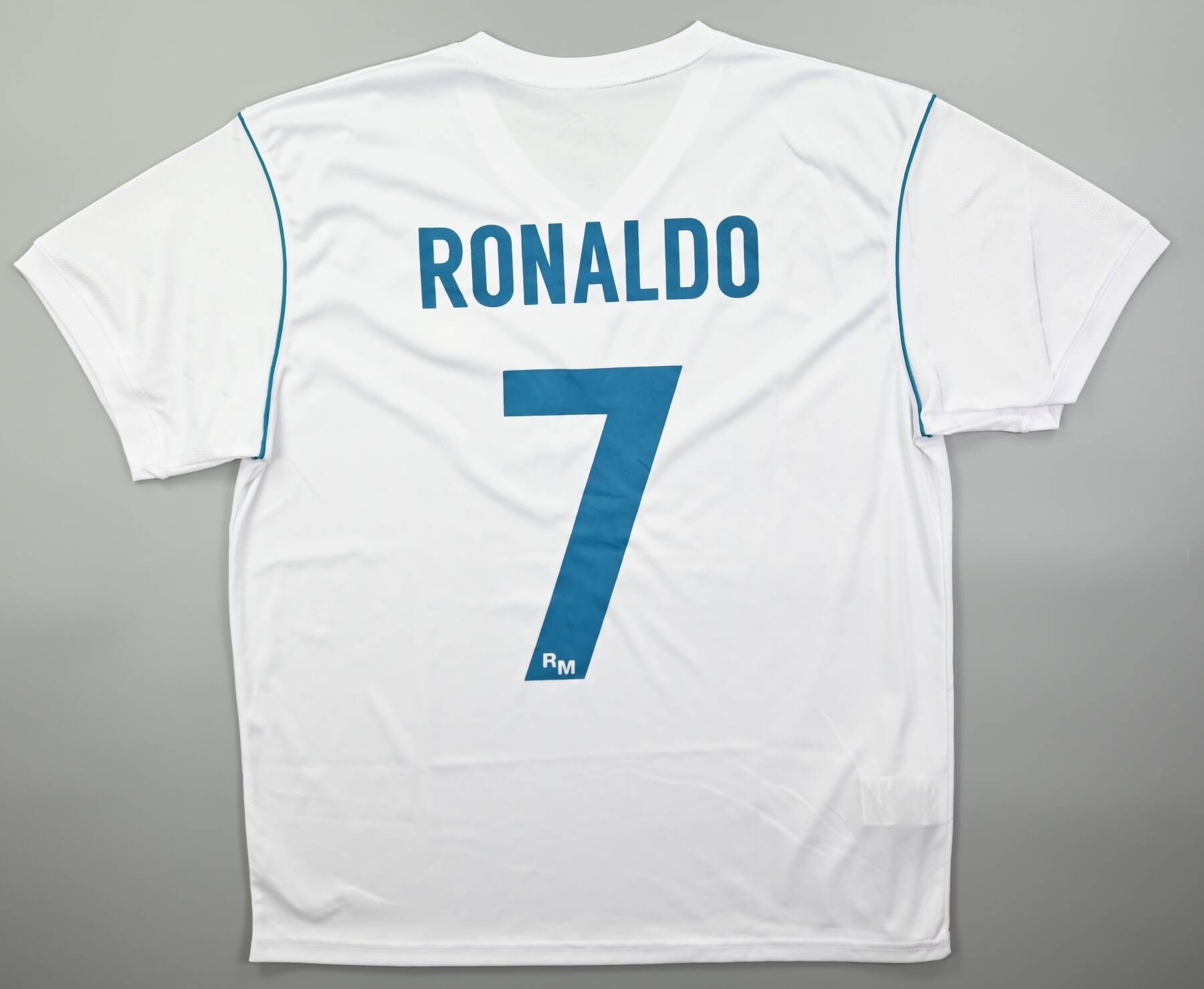 2017-18 REAL MADRID *RONALDO* SHIRT XL | Classic-Shirts.com