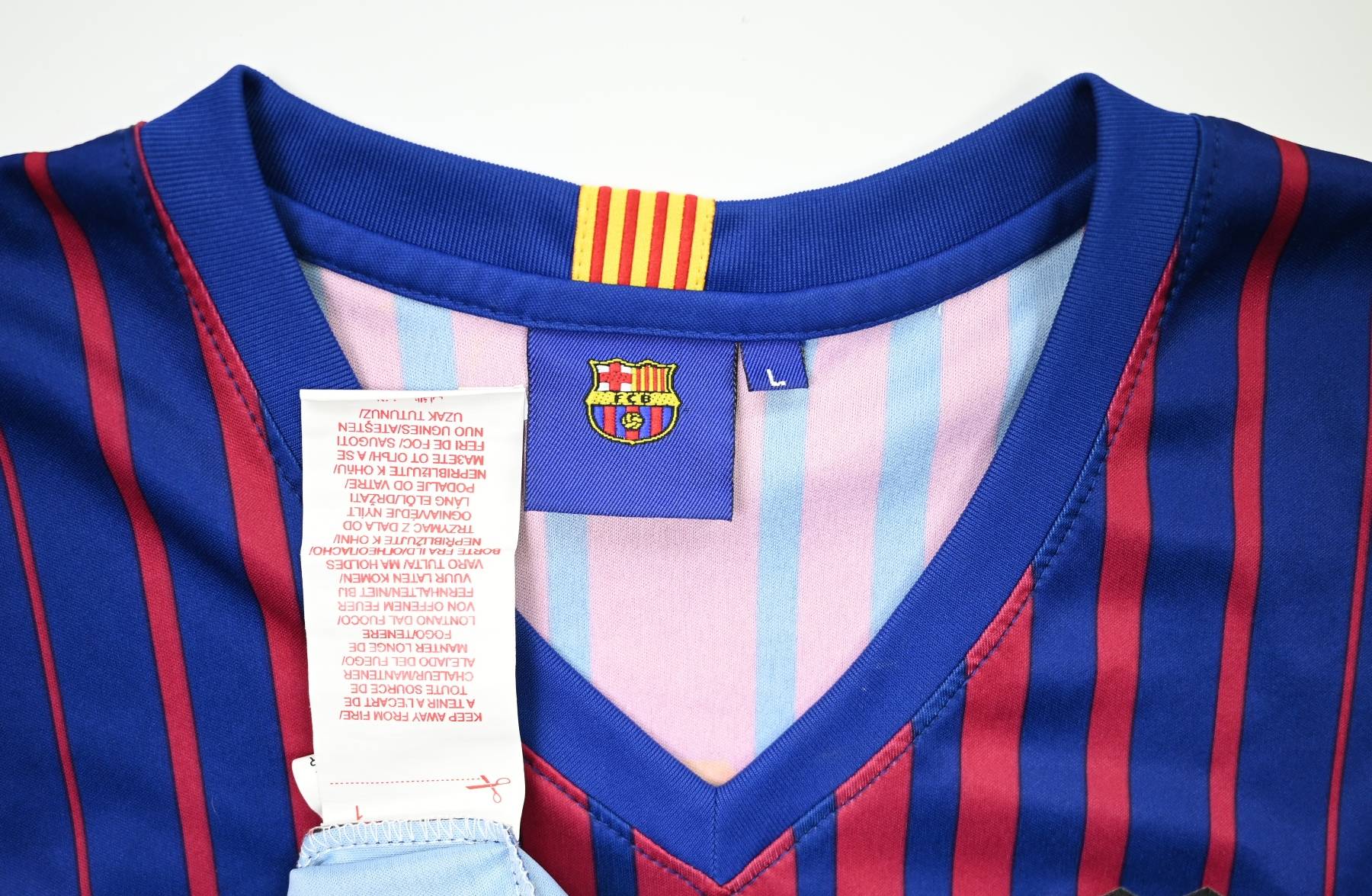 Barcelona 2018-19 Suarez Home Kit (M)