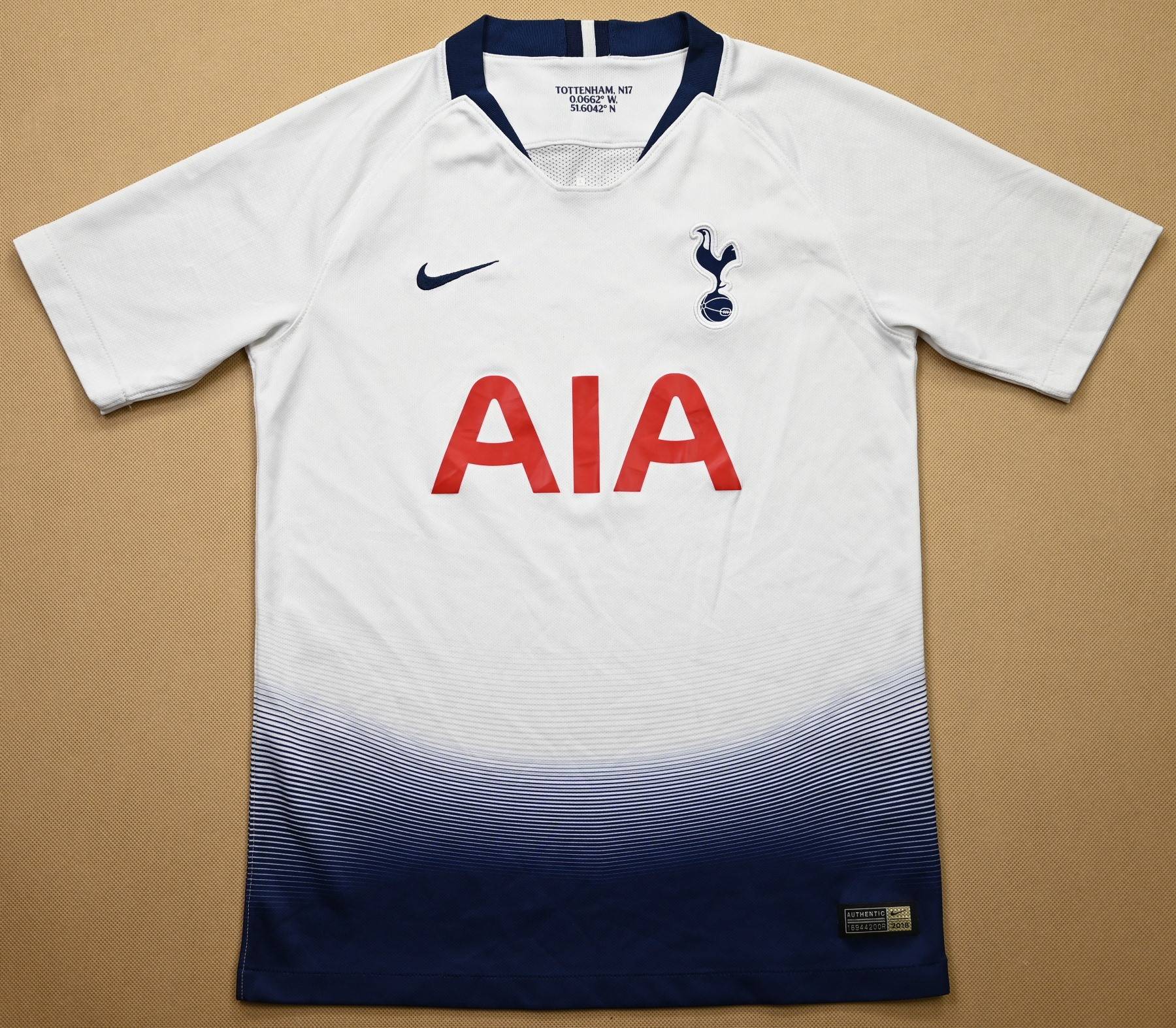 Tottenham Hotspur Third football shirt 2018 - 2019. Sponsored by AIA