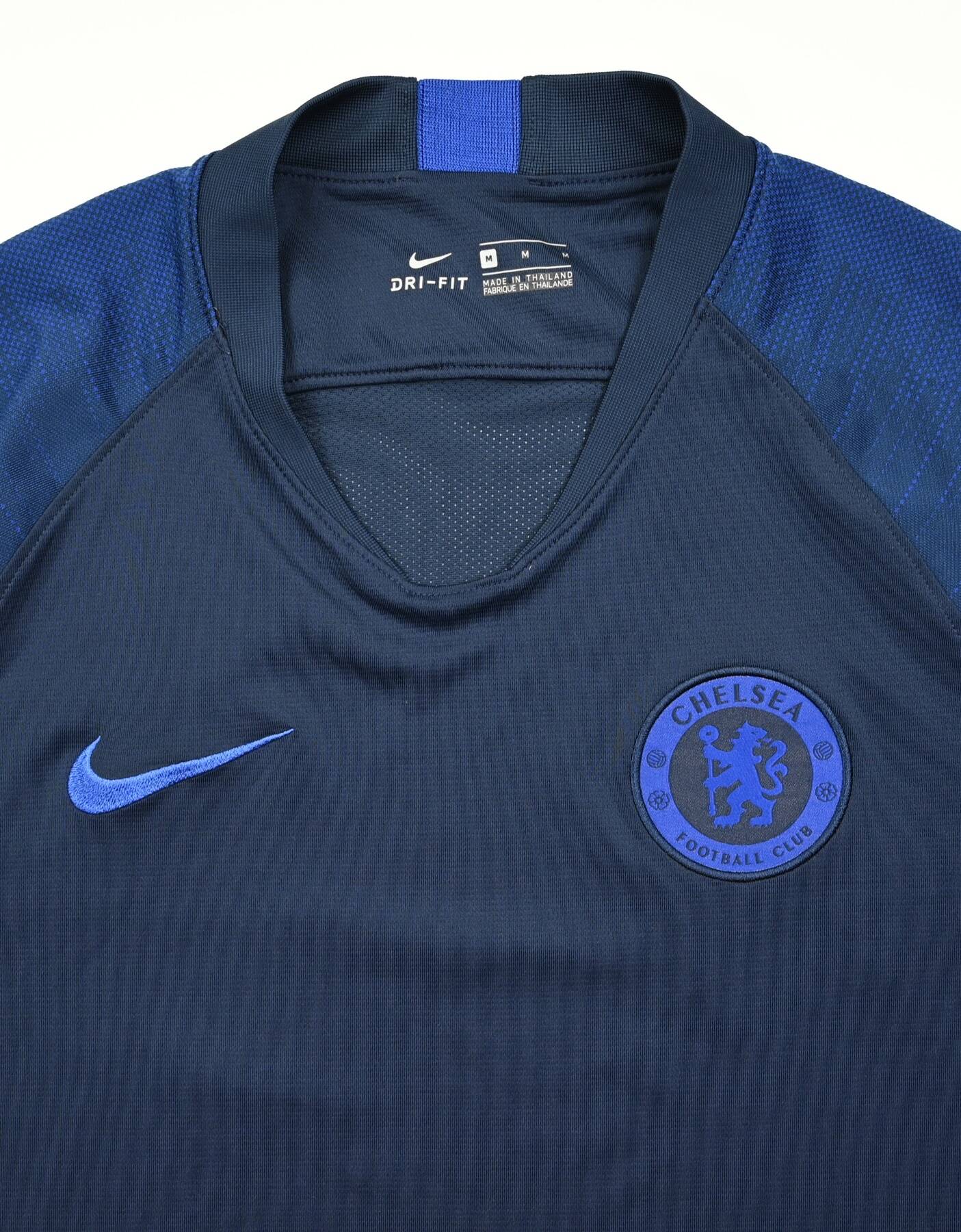 2019-20 CHELSEA LONDON SHIRT M Football / Soccer \ Premier League ...