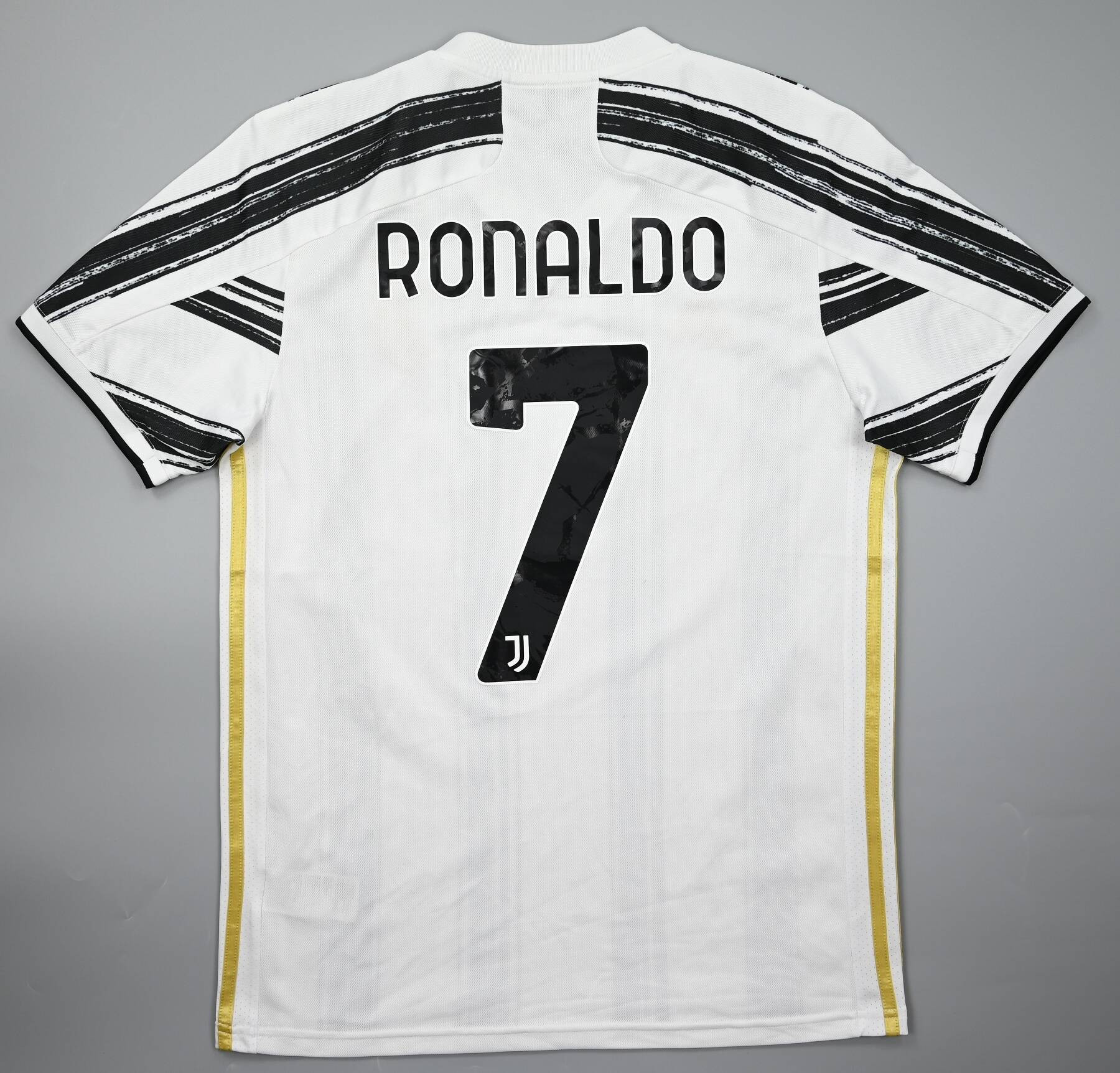 juve shirt ronaldo