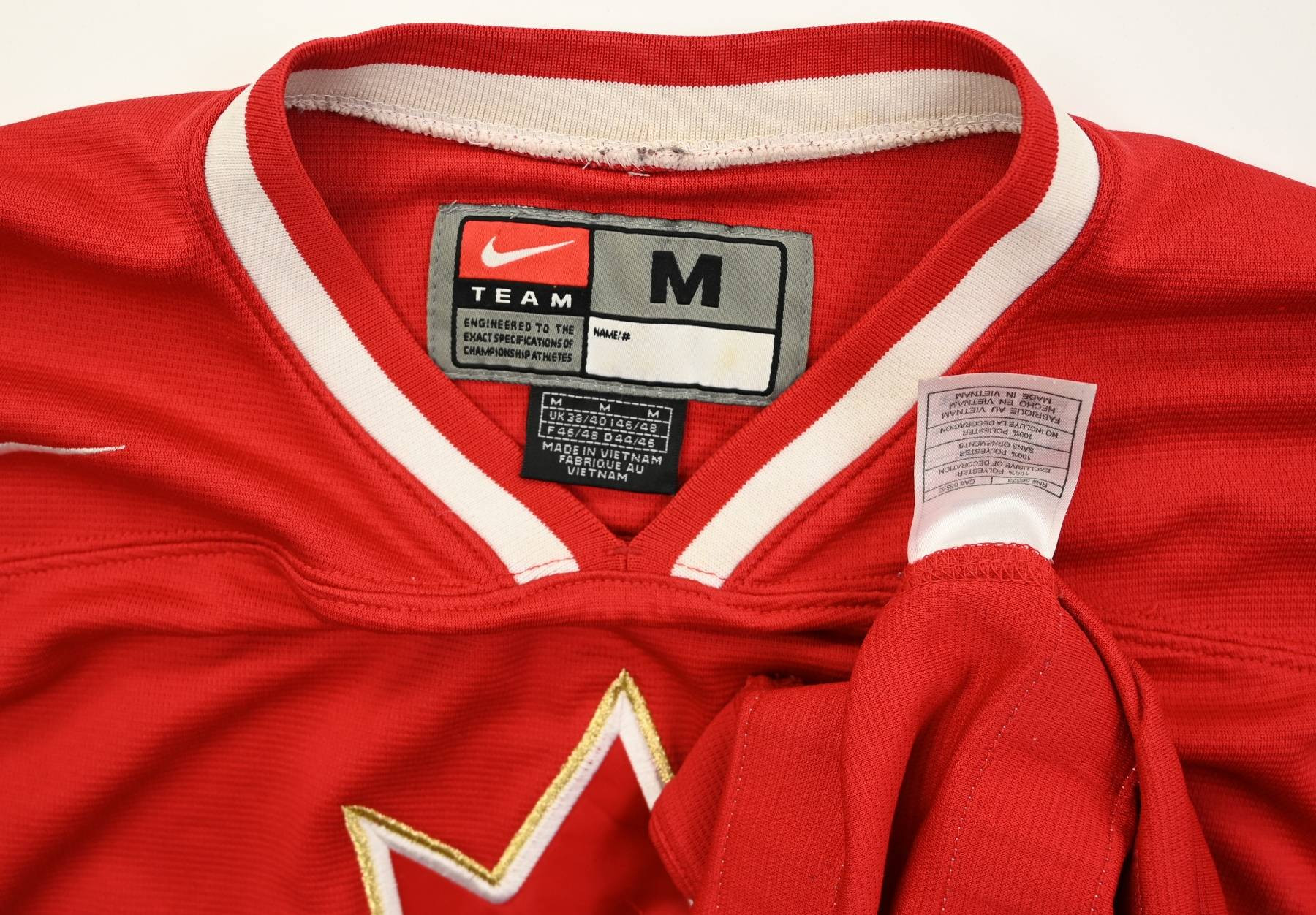 CANADA HOCKEY SHIRT M Other Shirts \ Hockey