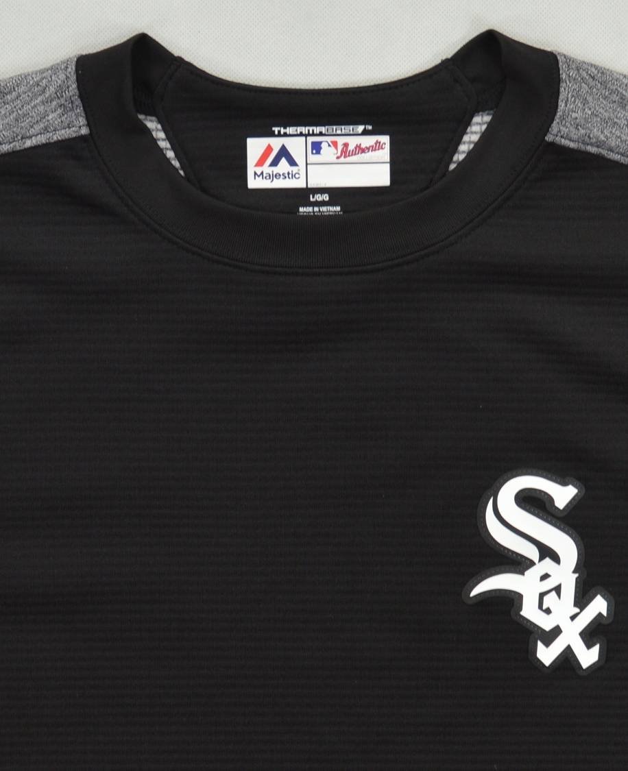 Buy Black Chicago White Sox MLB Genuine Merchandise Unisex T-shirt