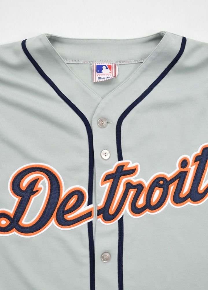 DETROIT TIGERS BASEBALL 2 BUTTON JERSEY SHIRT MAJESTIC BRAND NEW ADULT  SMALL at 's Sports Collectibles Store