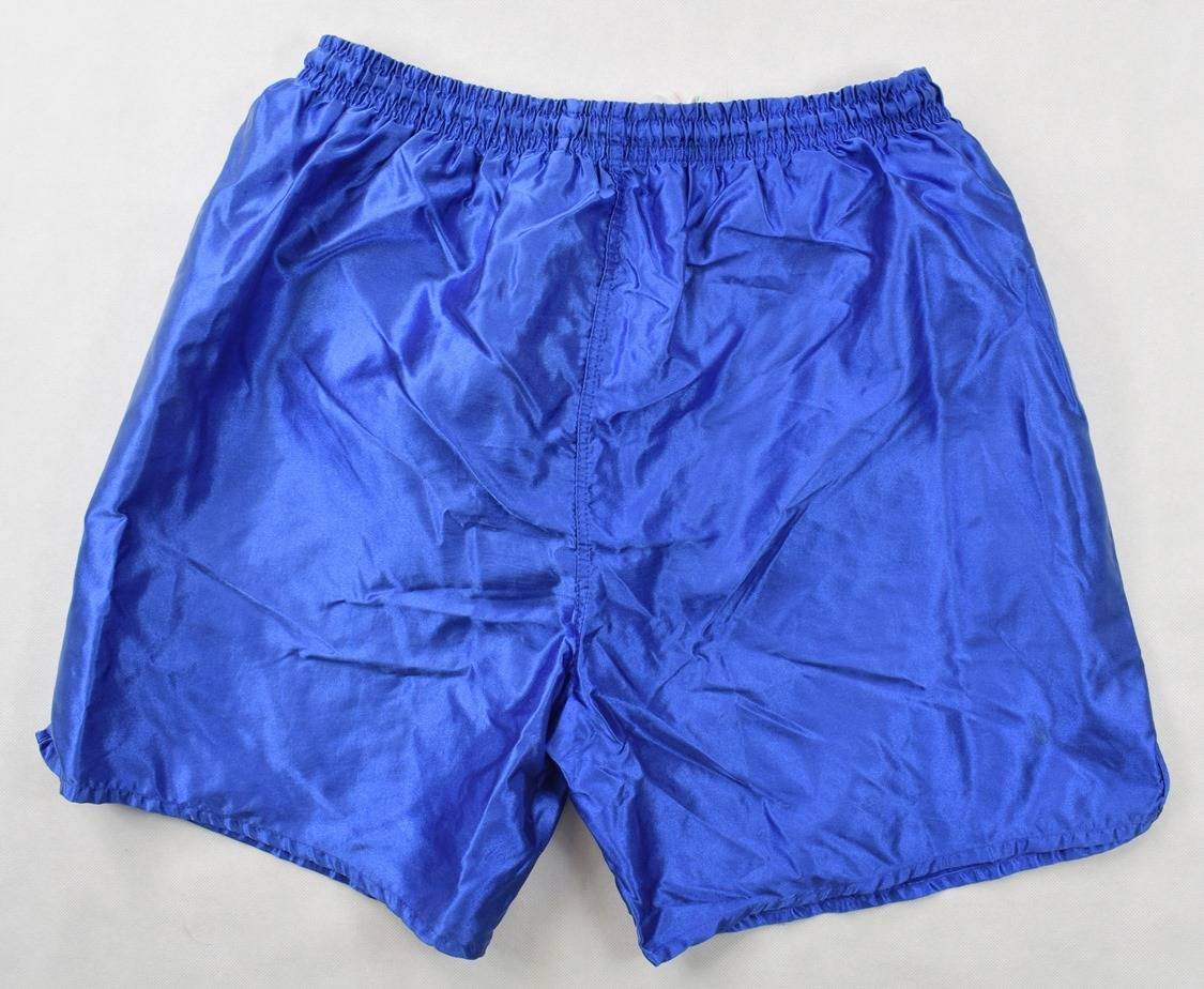 DIADORA OLDSCHOOL SHORTS L Other Shirts \ Vintage | Classic-Shirts.com