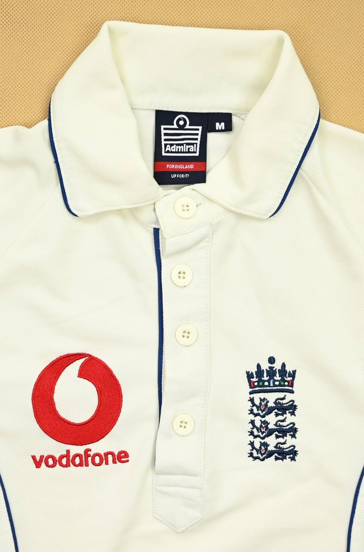 ENGLAND CRICKET SHIRT M Other \ Cricket