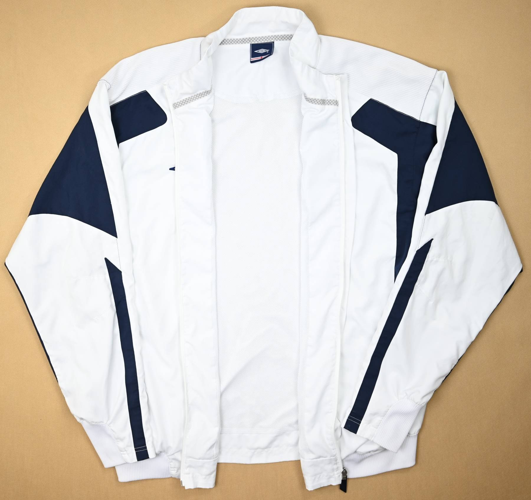 ENGLAND JACKET XXL Football / Soccer \ International Teams \ Europe