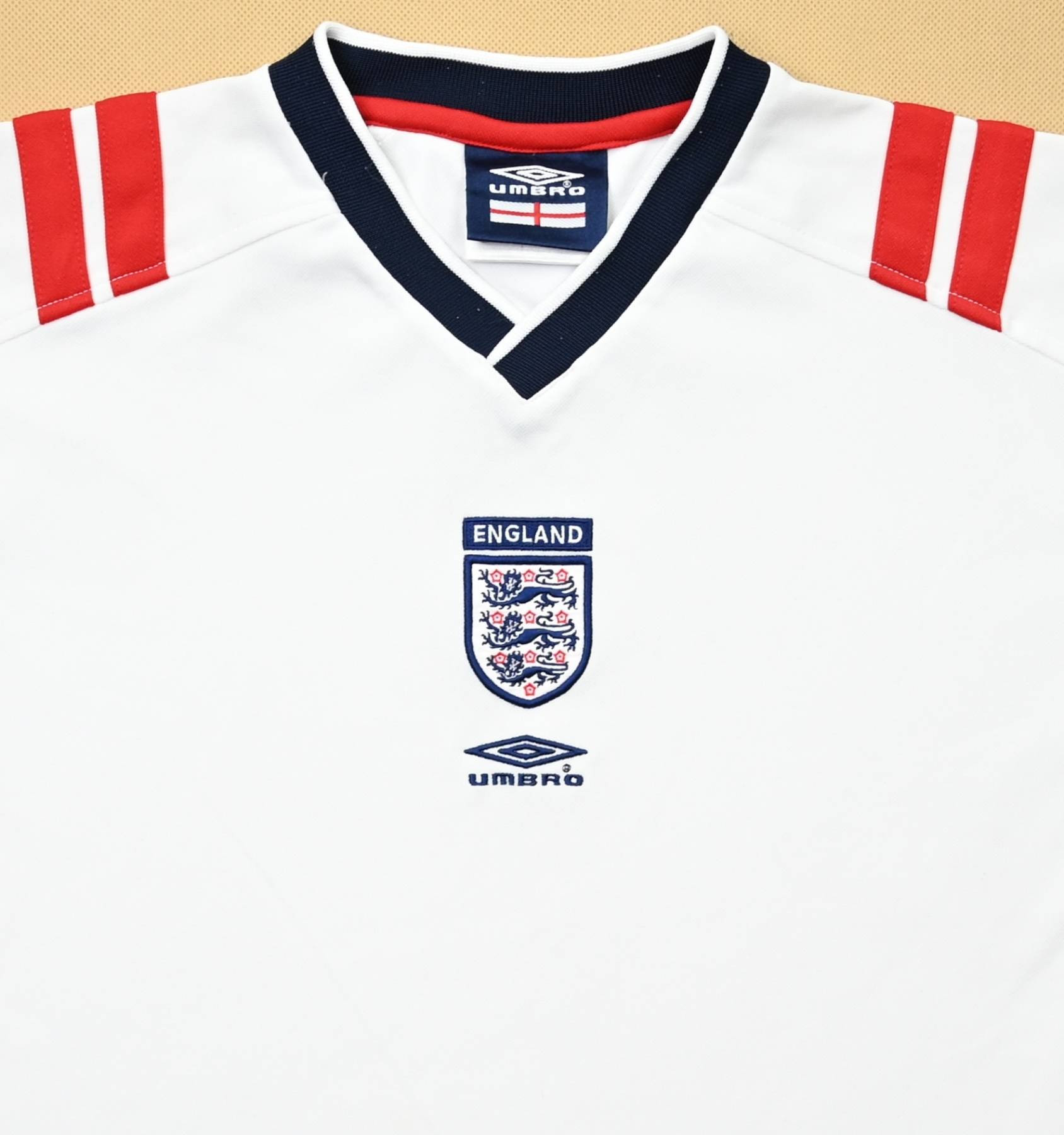 ENGLAND SHIRT M Football / Soccer \ International Teams \ Europe