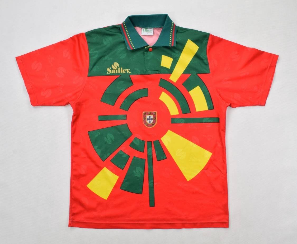 Portugal Vintage Football Jersey Saillev Shirt Multicolor Trikot Size 6-7  Yrs