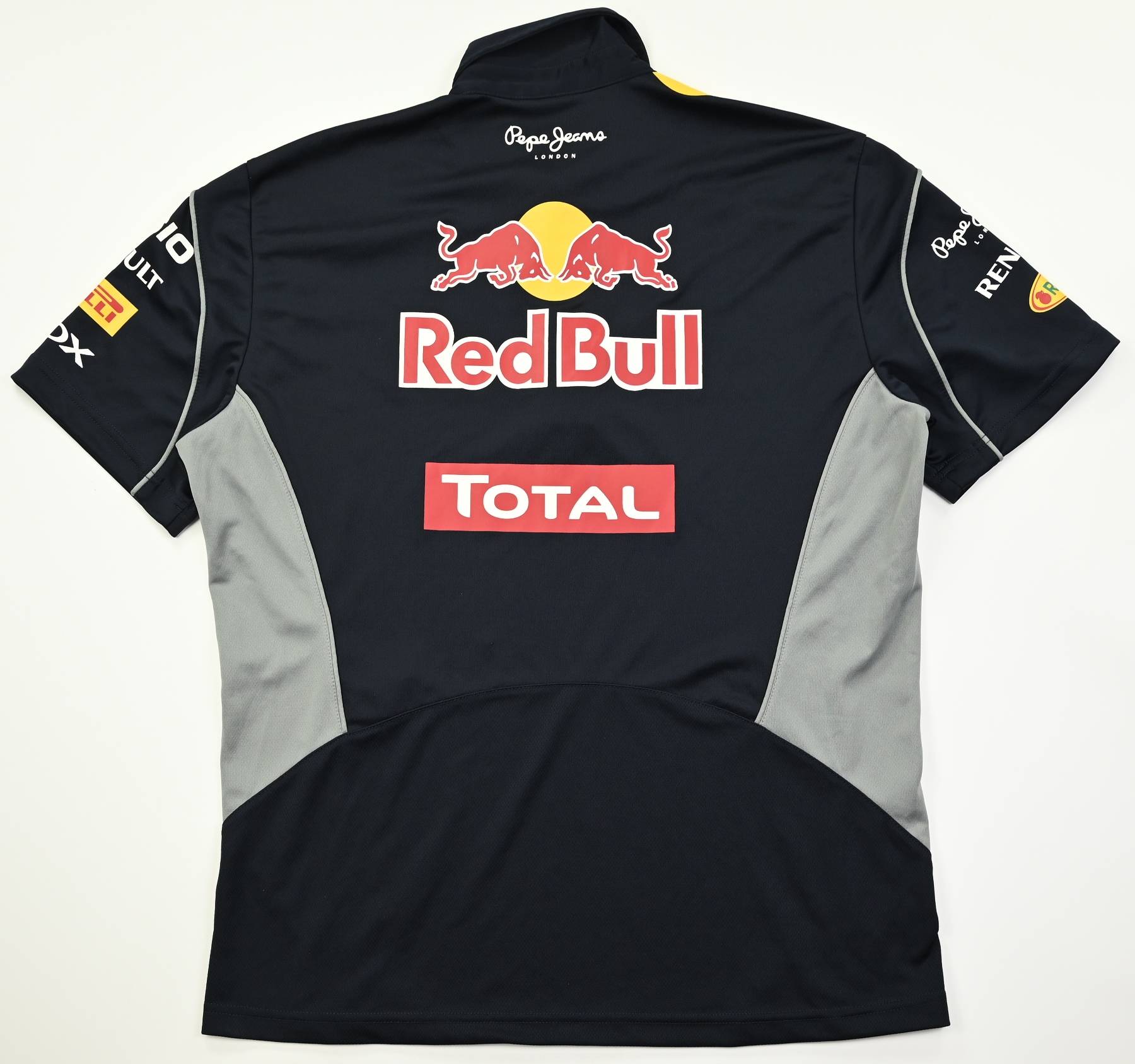 RED BULL F1 RACING SHIRT XL Other Shirts \ Other Sports | Classic ...