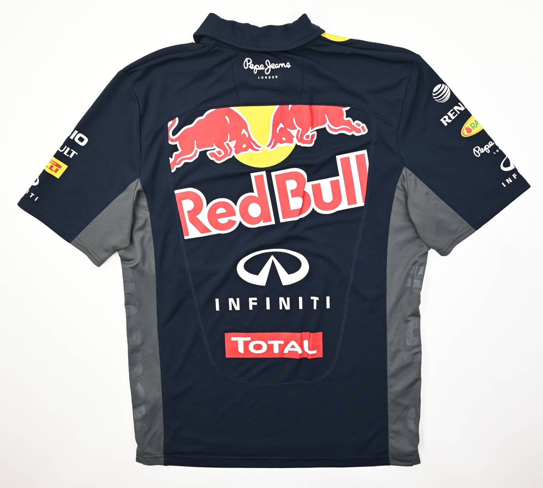 RED BULL F1 RACING SHIRT XL Other Shirts \ Other Sports | Classic ...