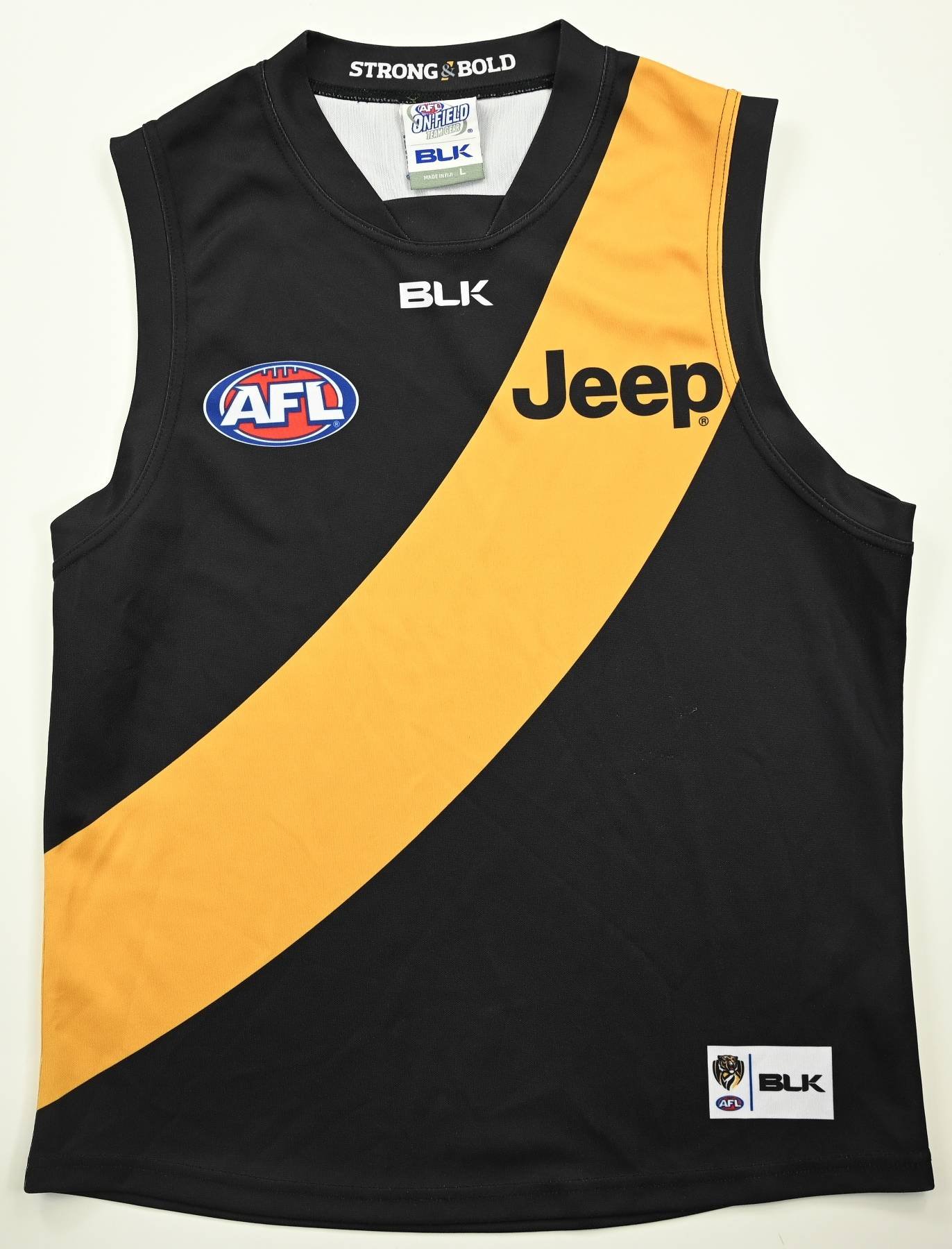 RICHMOND FC AFL SHIRT L Other \ Other Sports | Classic-Shirts.com