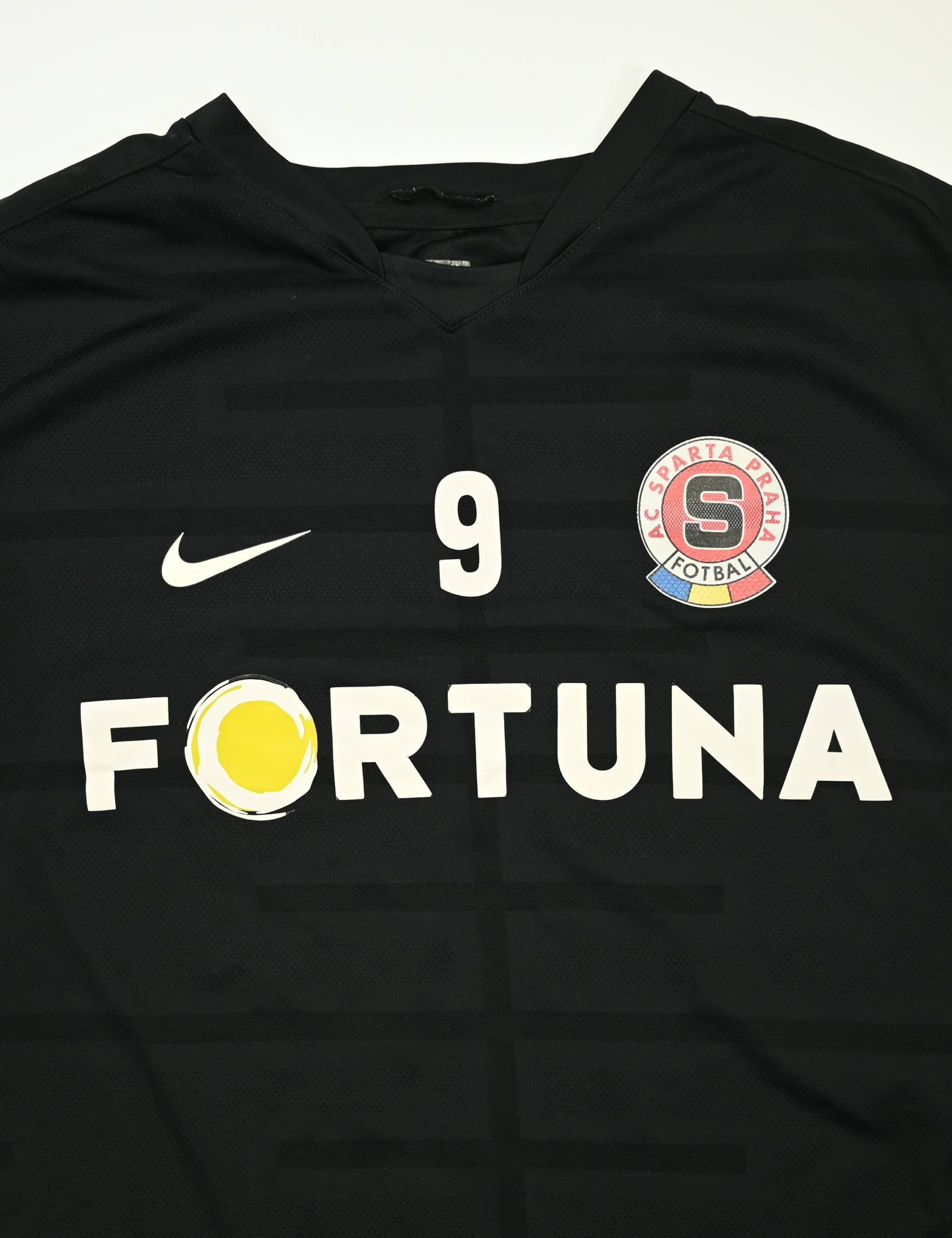 SPARTA PRAGUE SHIRT XL Football / Soccer \ European Clubs \ Other