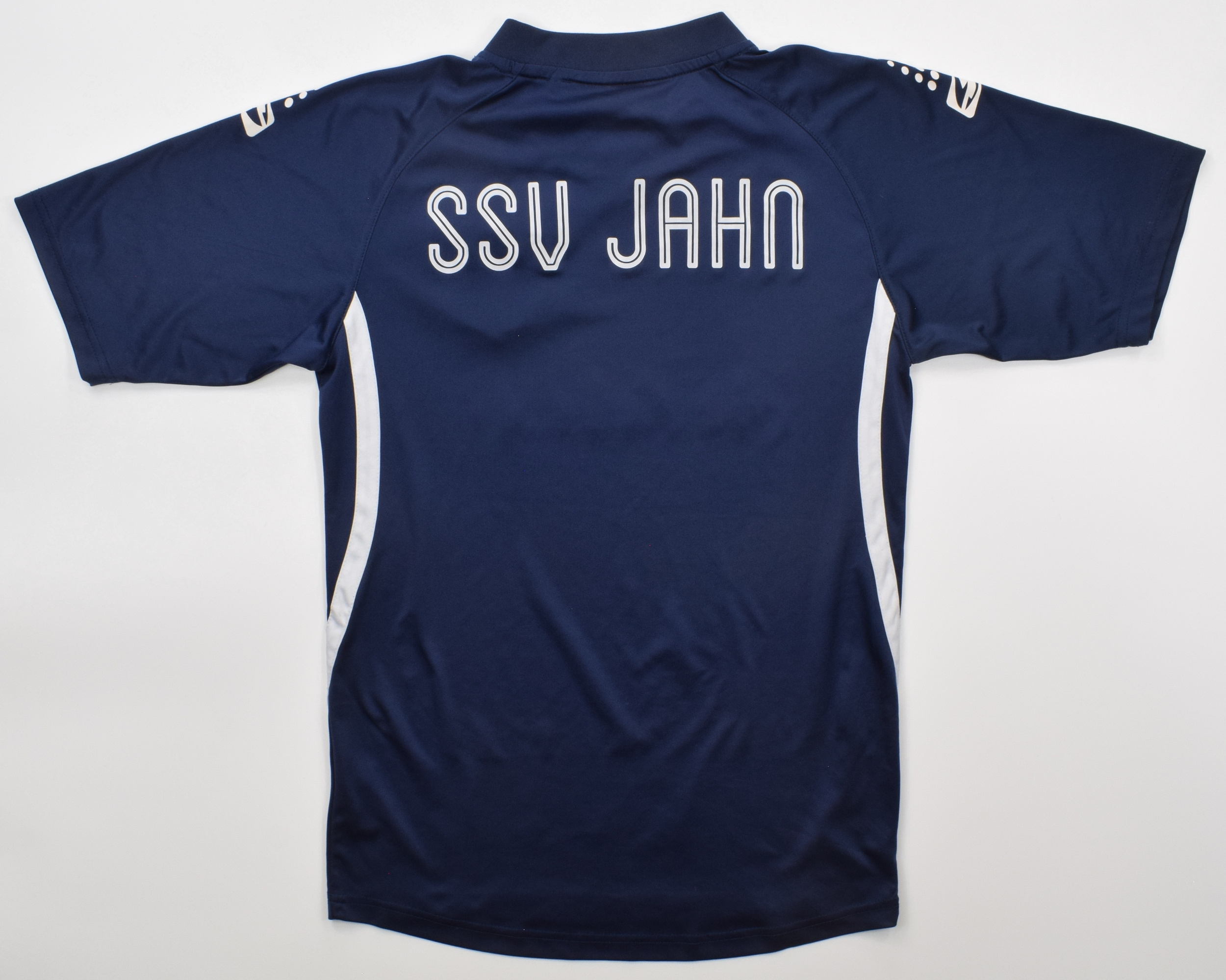 Jahn Regensburg Football Shirts  Jahn Regensburg Kit - UKSoccershop
