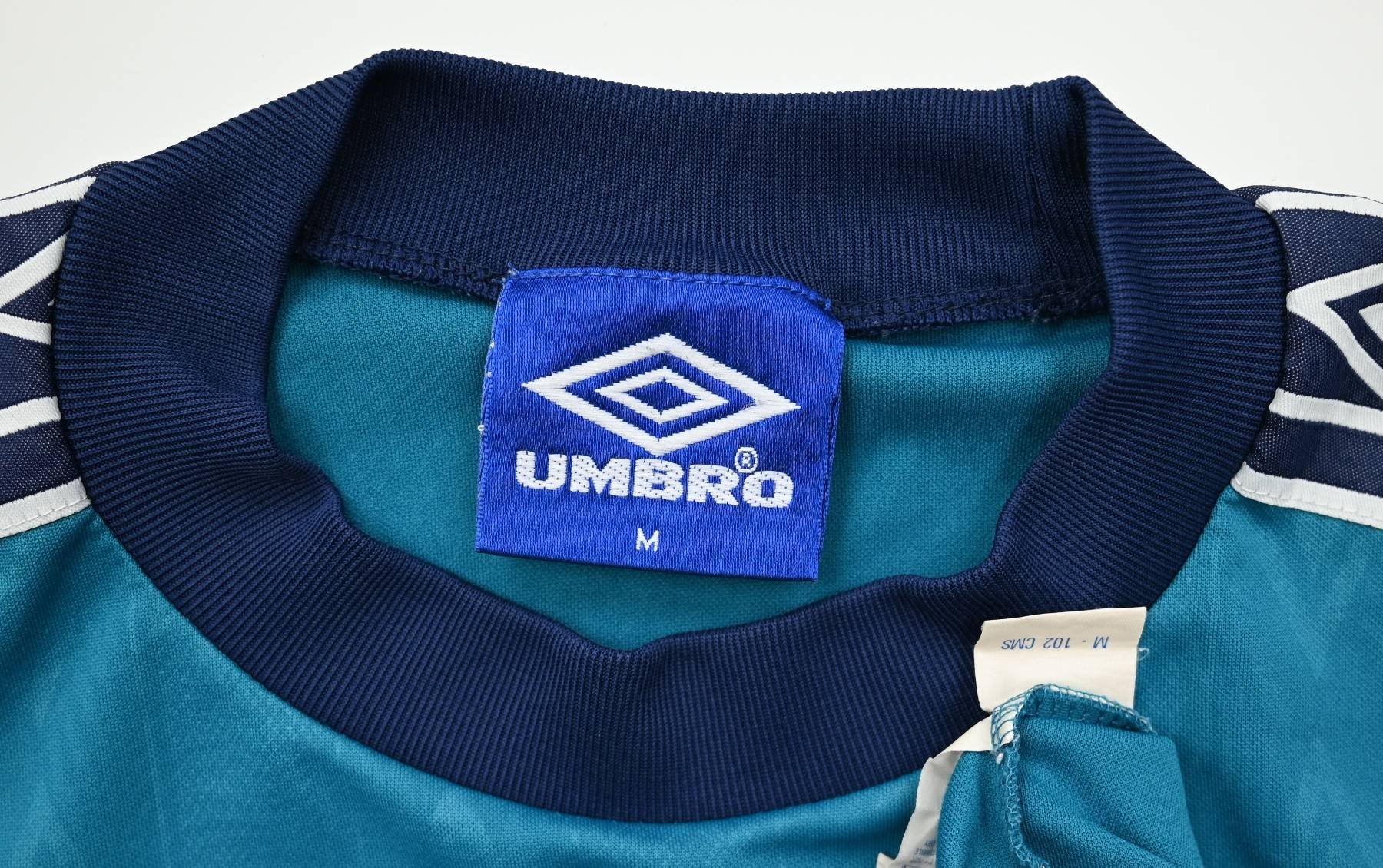 UMBRO OLDSCHOOL SHIRT M Other \ Vintage | Classic-Shirts.com