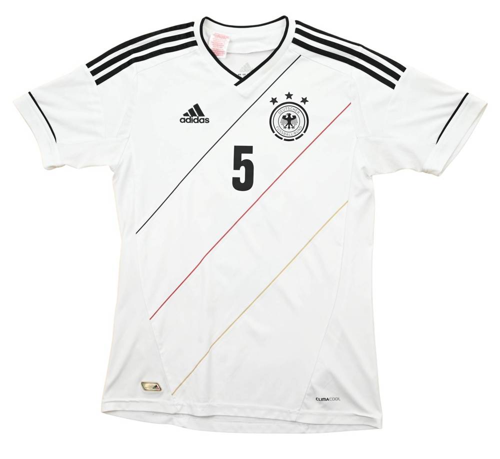 2012-13 GERMANY *HUMMELS* SHIRT XL. BOYS