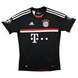 2011-12 BAYERN MUNCHEN *SCHWEINSTEIGER* SHIRT XL. BOYS