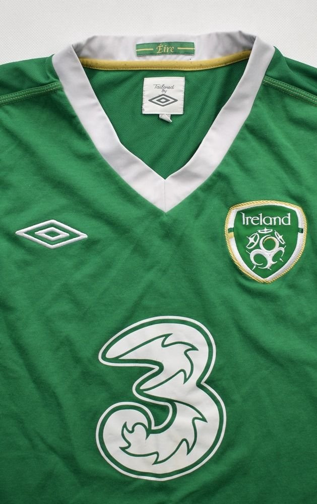 2010-12 IRELAND SHIRT 44