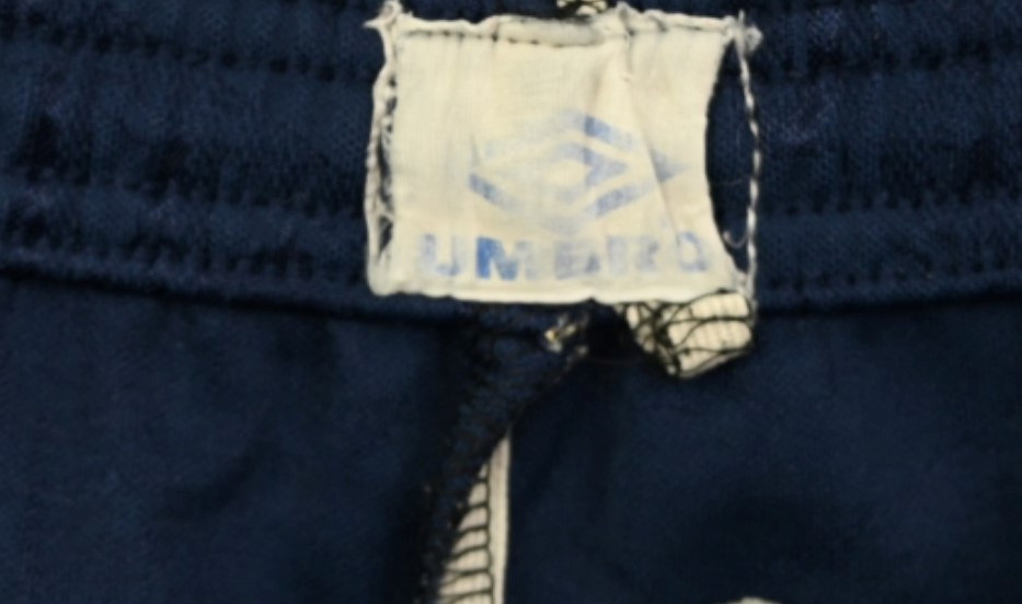 UMBRO VINTAGE SHORTS  L