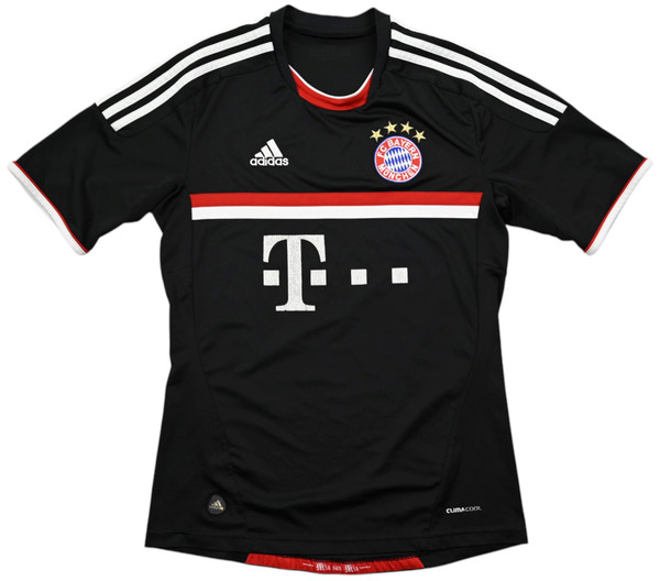 2011-12 BAYERN MUNCHEN SHIRT XL. BOYS