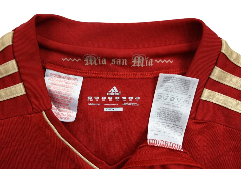 2011-13 BAYERN MUNCHEN KOSZULKA XL. BOYS