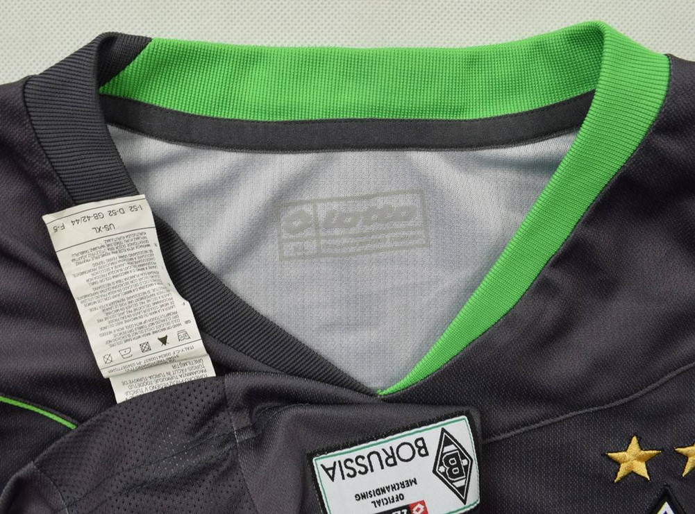 2011-12 BORUSSIA MONCHENGLADBACH *XHAKA*  XL