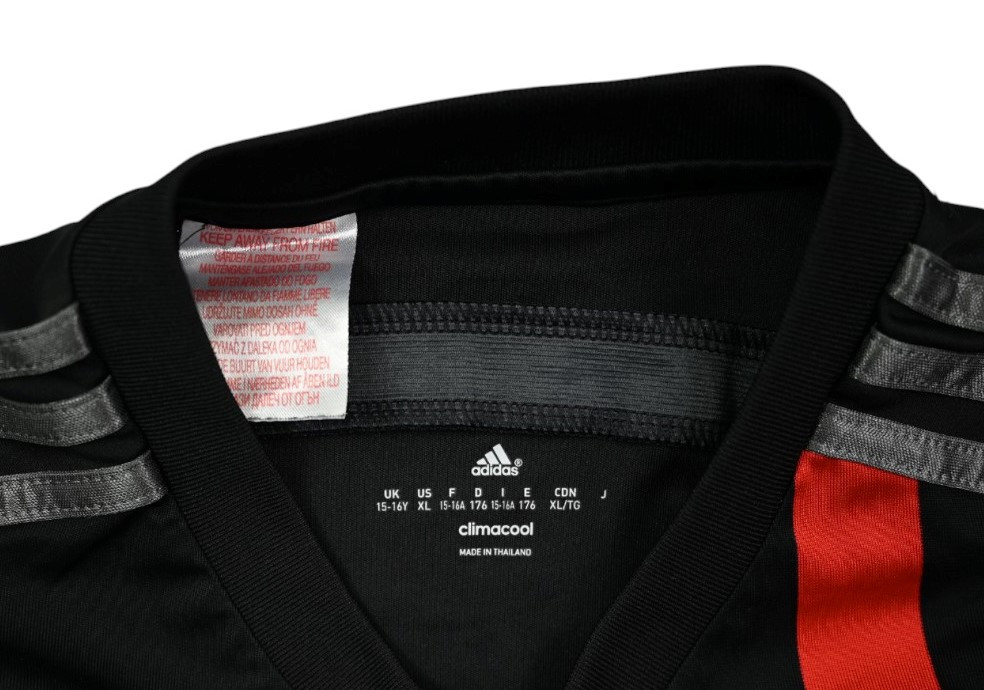 2014-15 BAYERN MUNCHEN SHIRT XL. BOYS